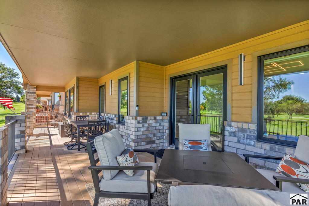 2 Country Club Village
