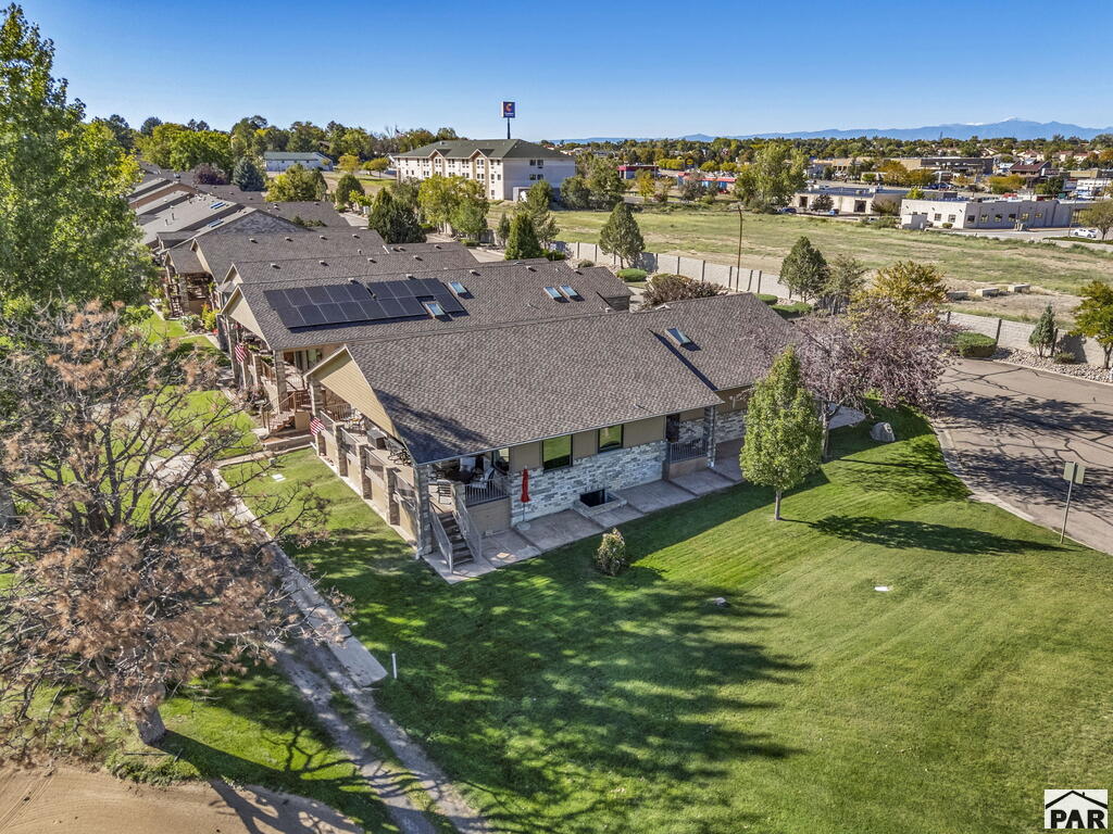 2 Country Club Village