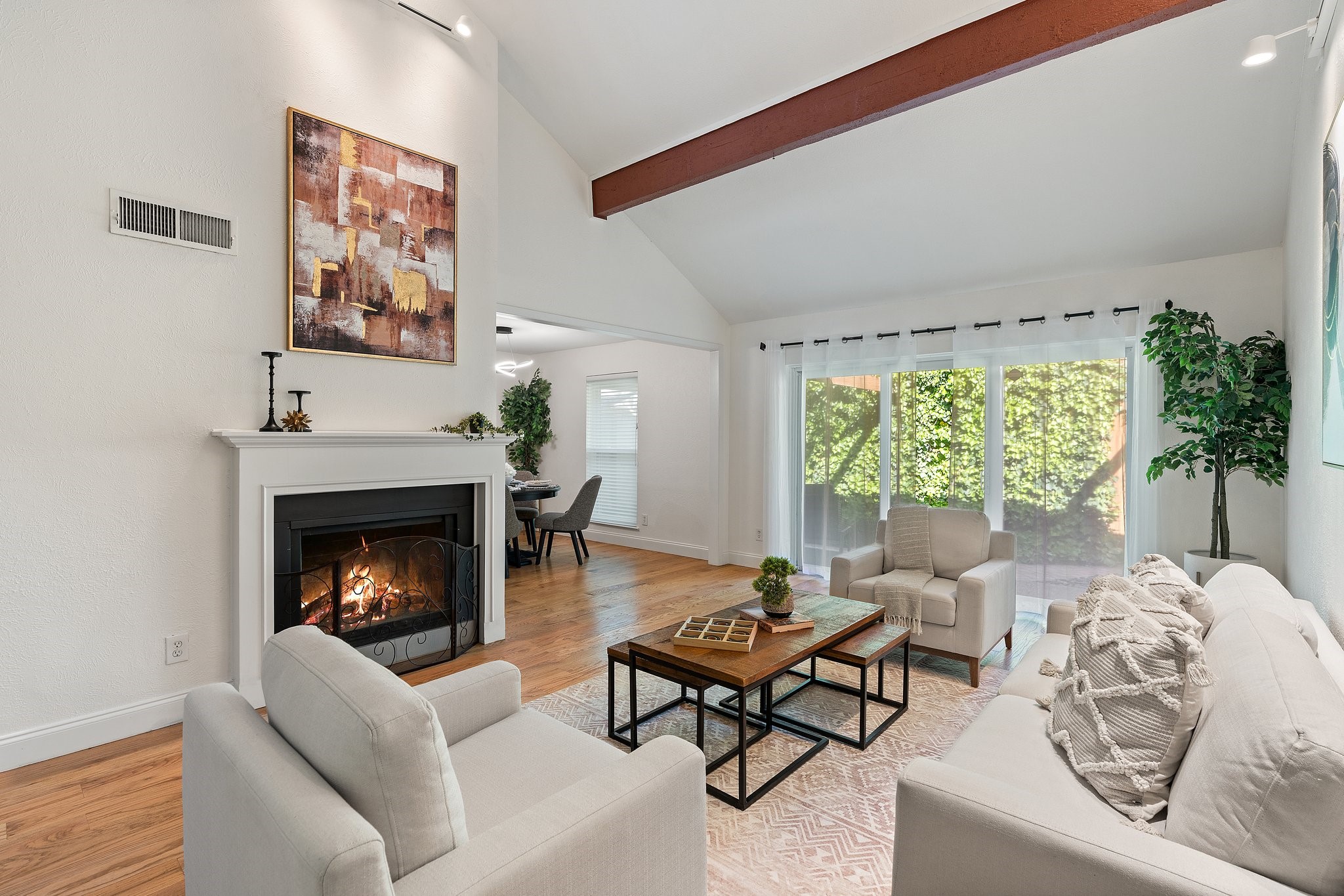 7478 E Northwest Highway 136