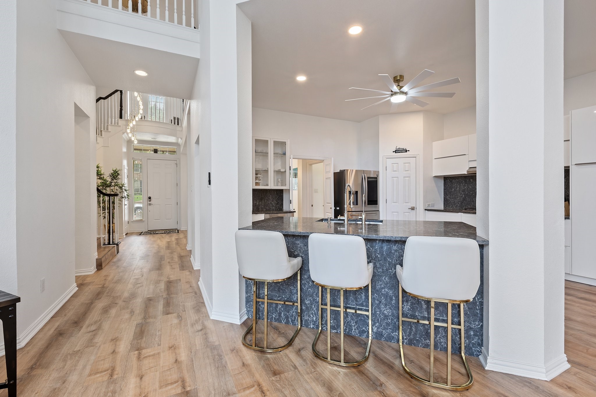 1860 Hollow Falls Court