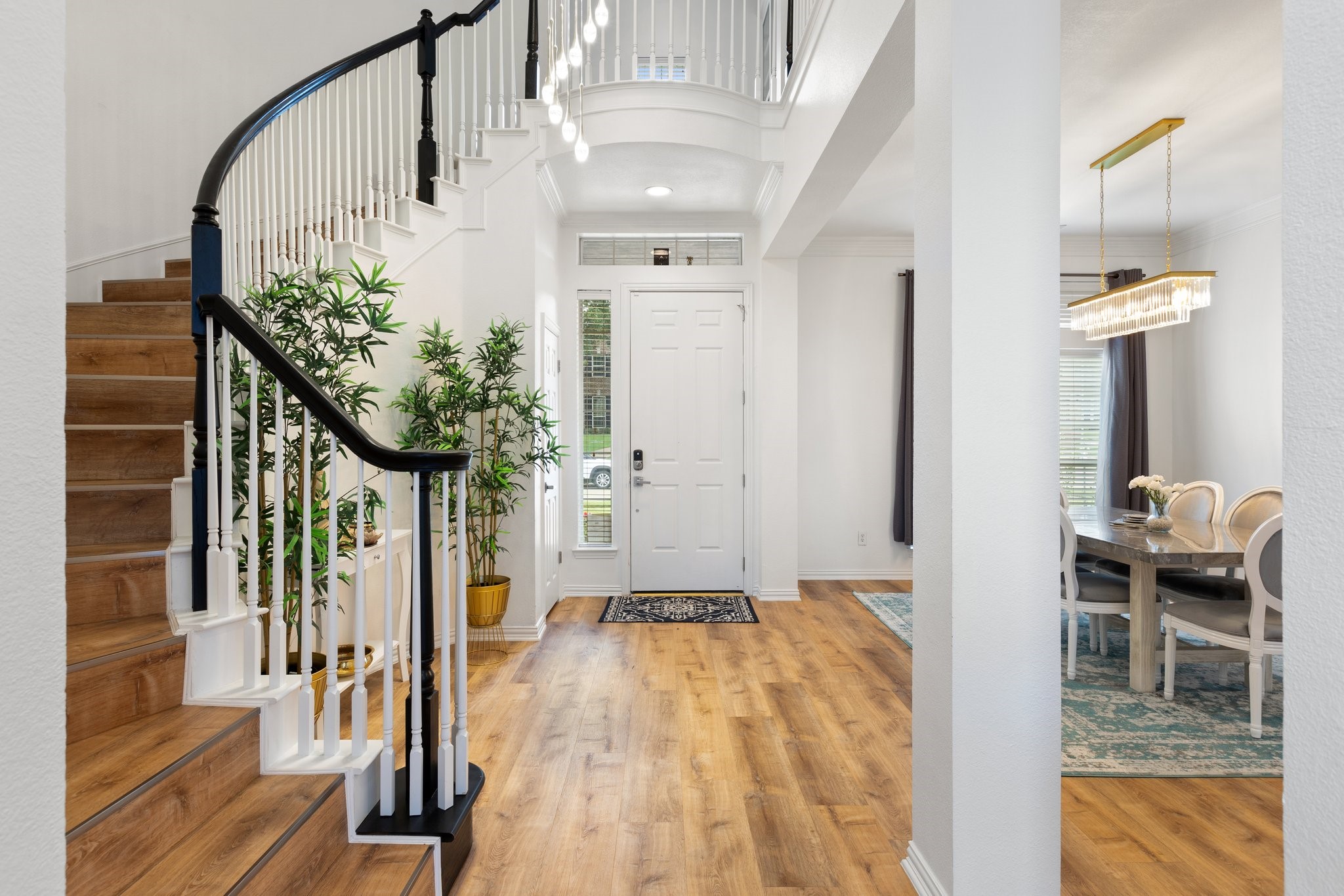1860 Hollow Falls Court