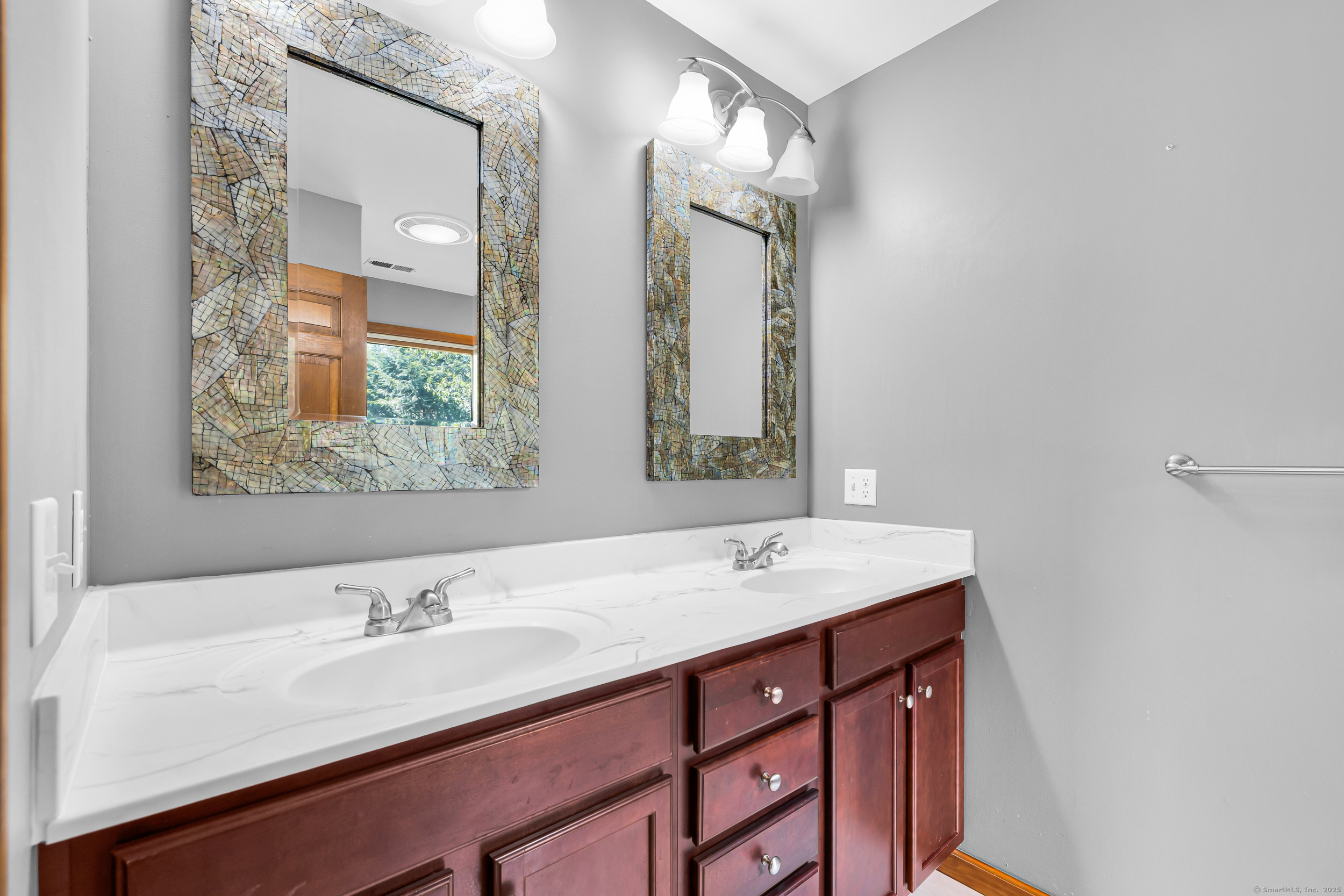 67 Cedar Ridge