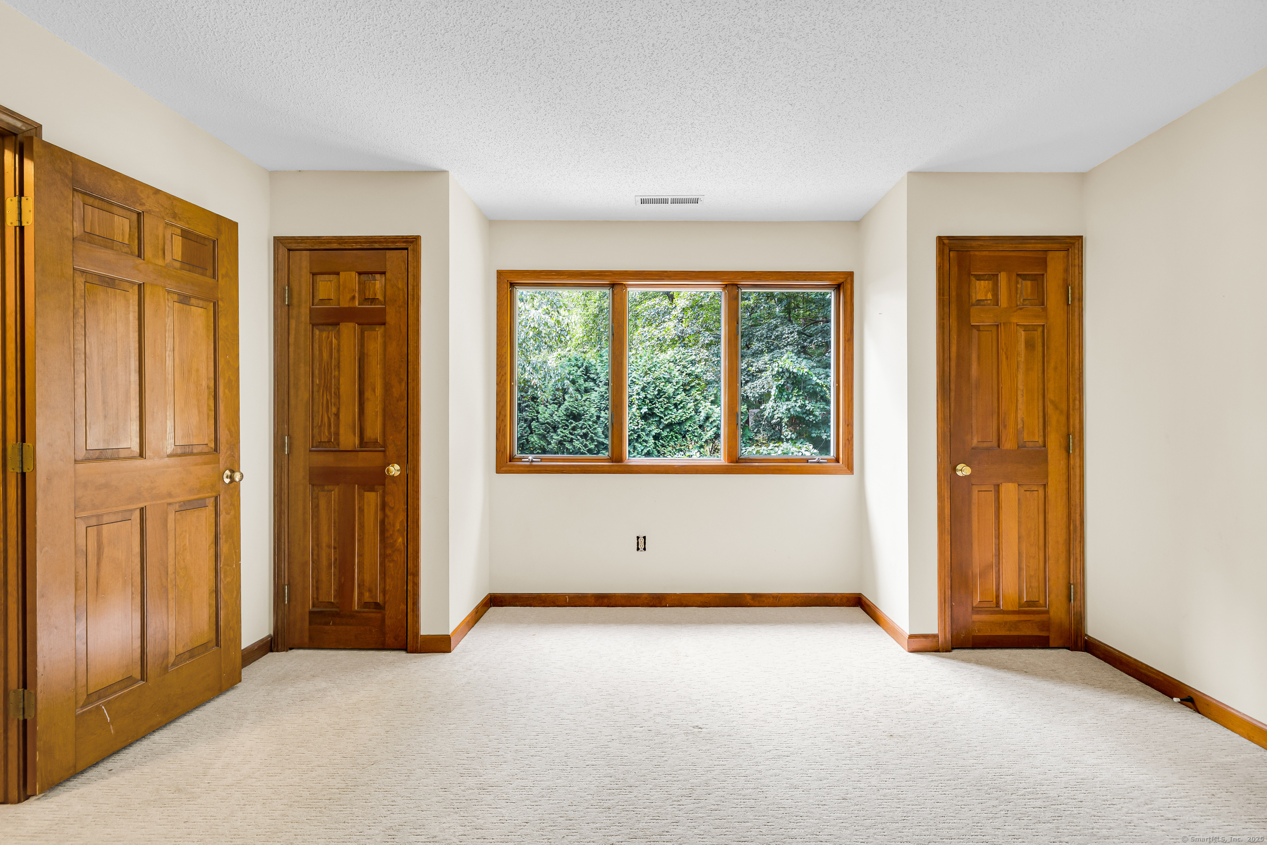 67 Cedar Ridge