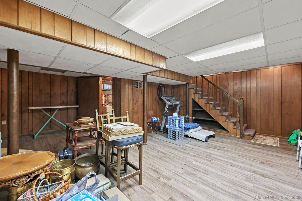 19 Seneca Road