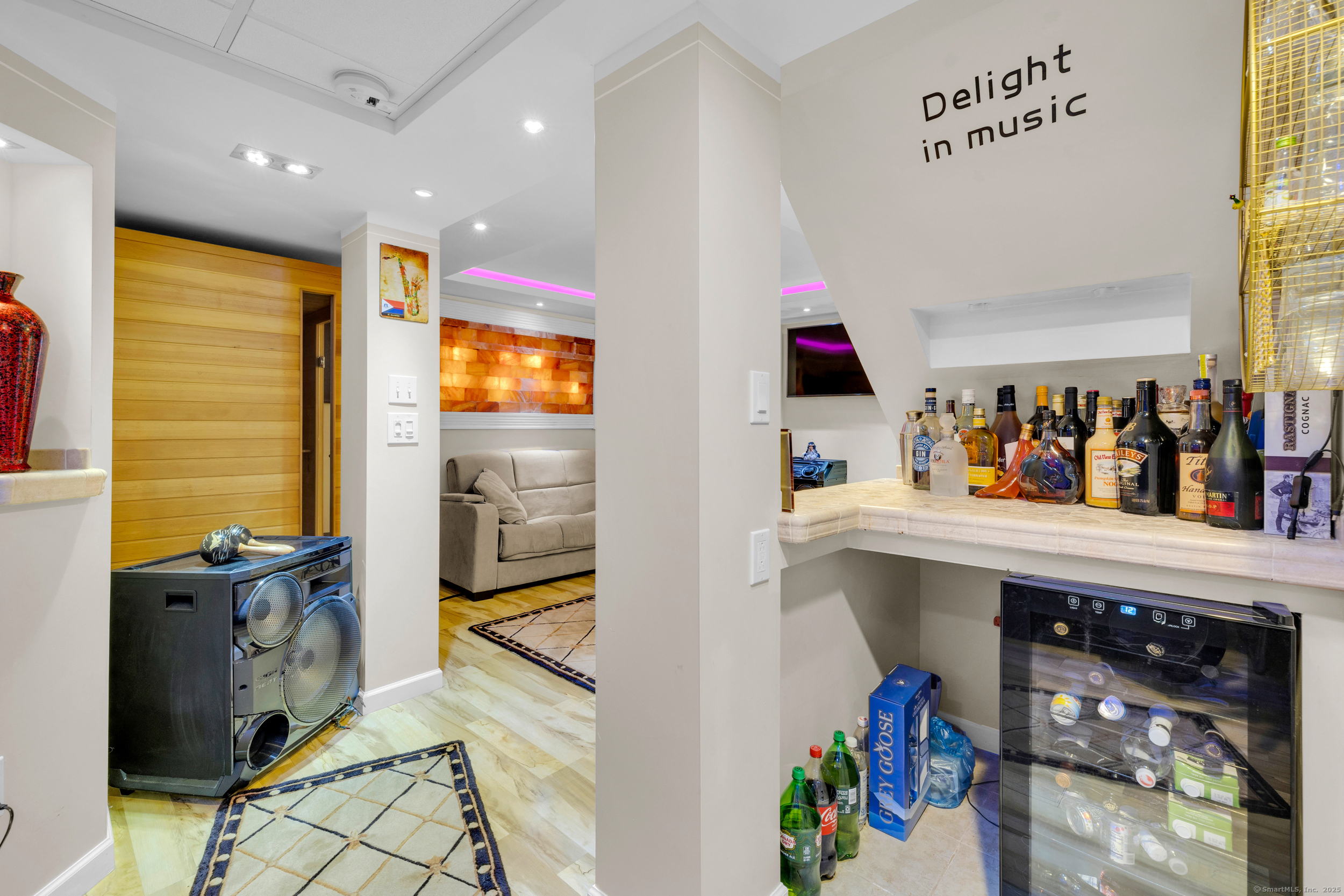 16 Weathervane Road 16