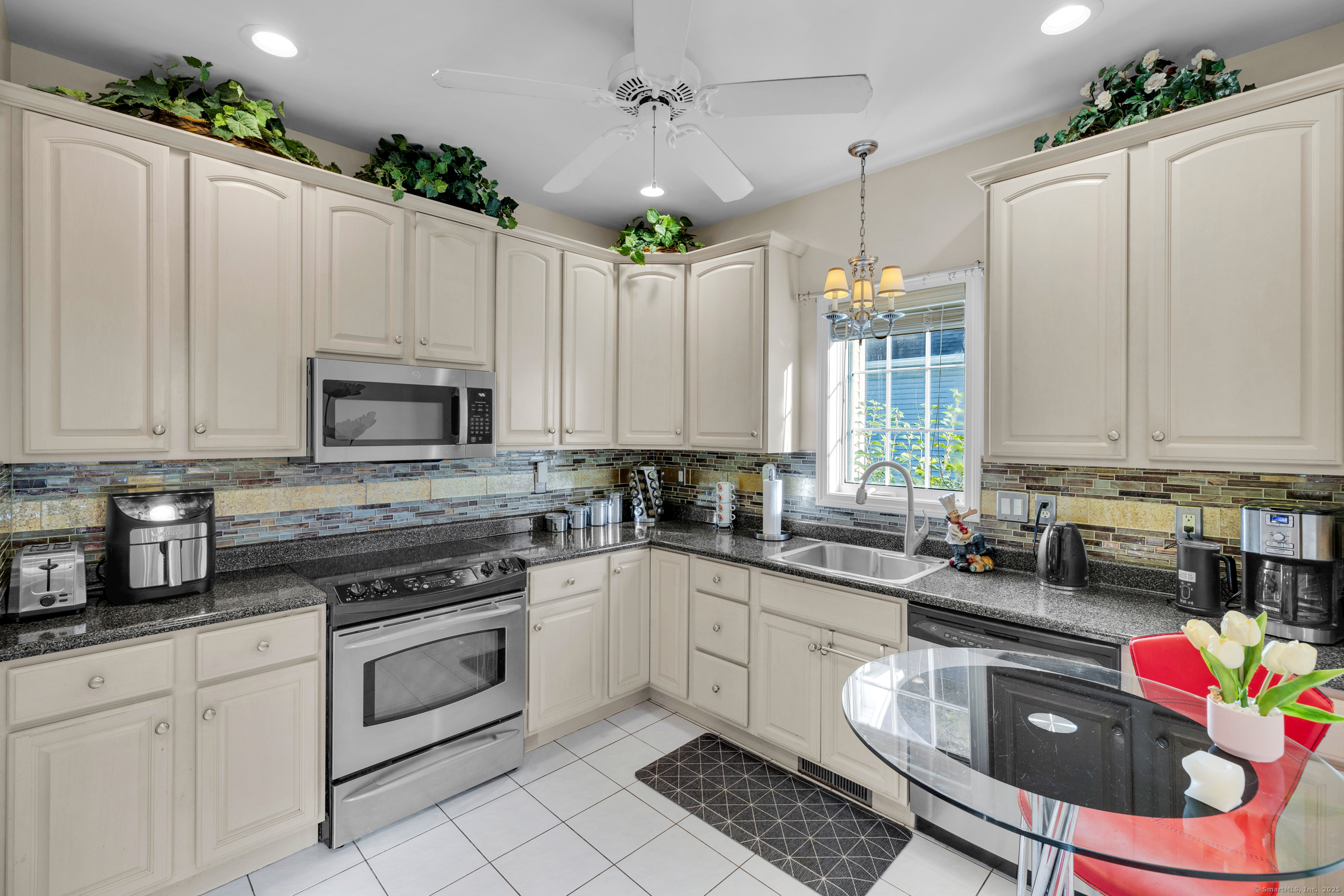 16 Weathervane Road 16
