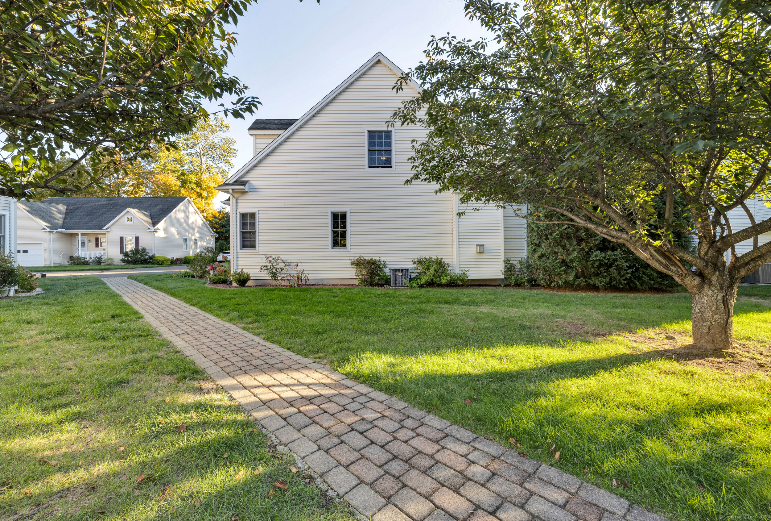 16 Weathervane Road 16