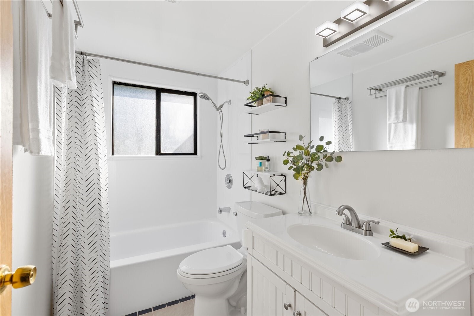 5706 224th Street SW