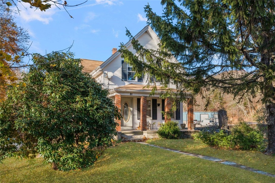 81 Old Hopkinton Road