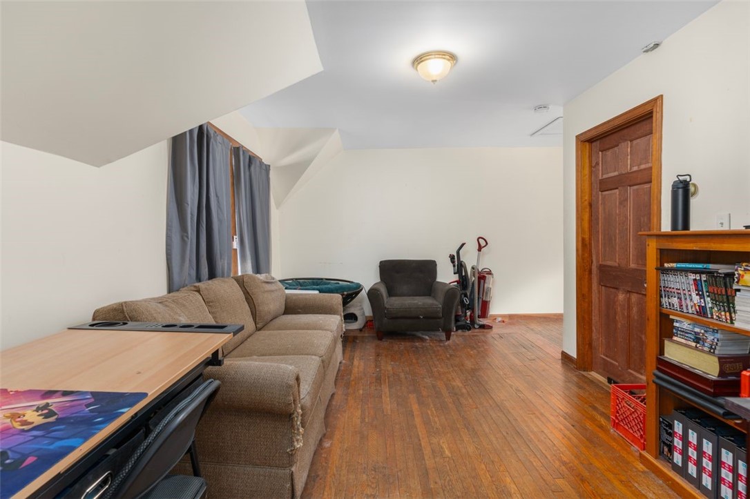 81 Old Hopkinton Road