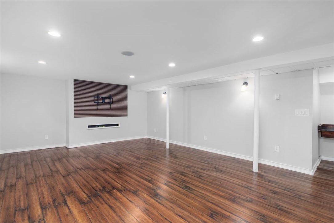 5 Webster Street