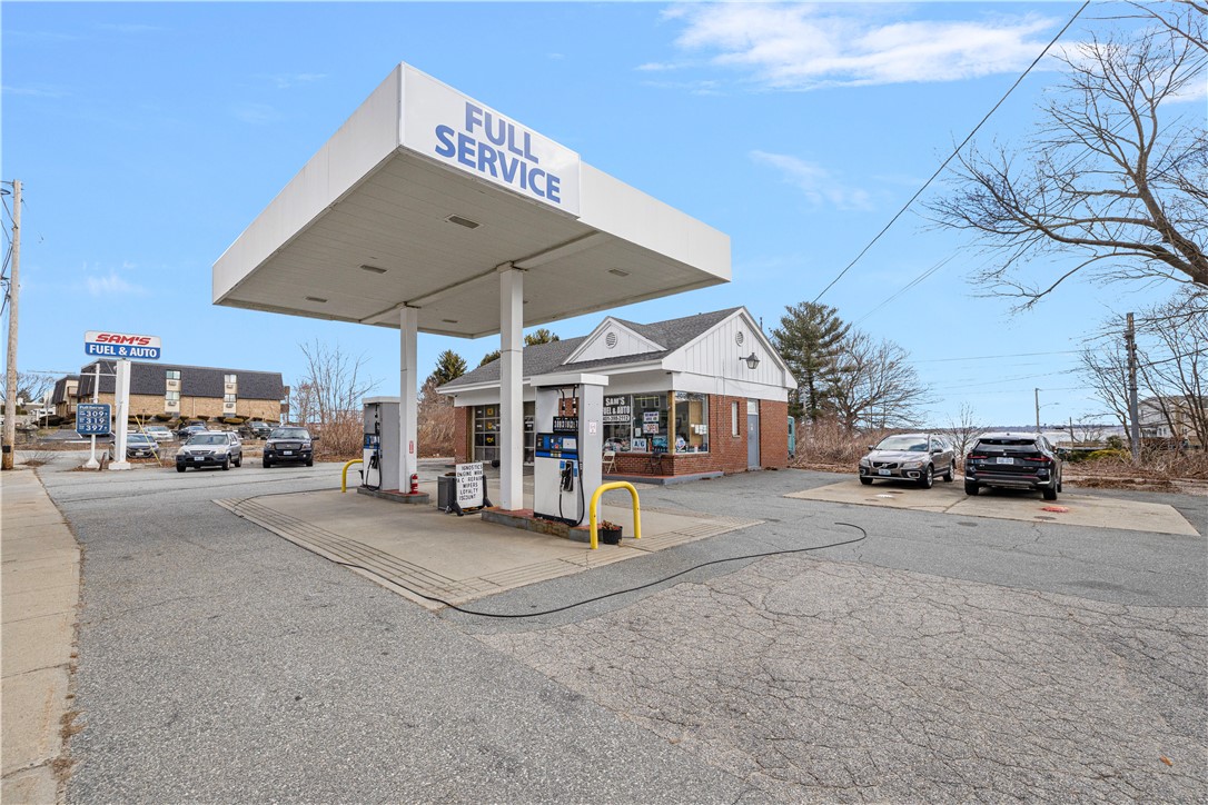 4184 Post Road