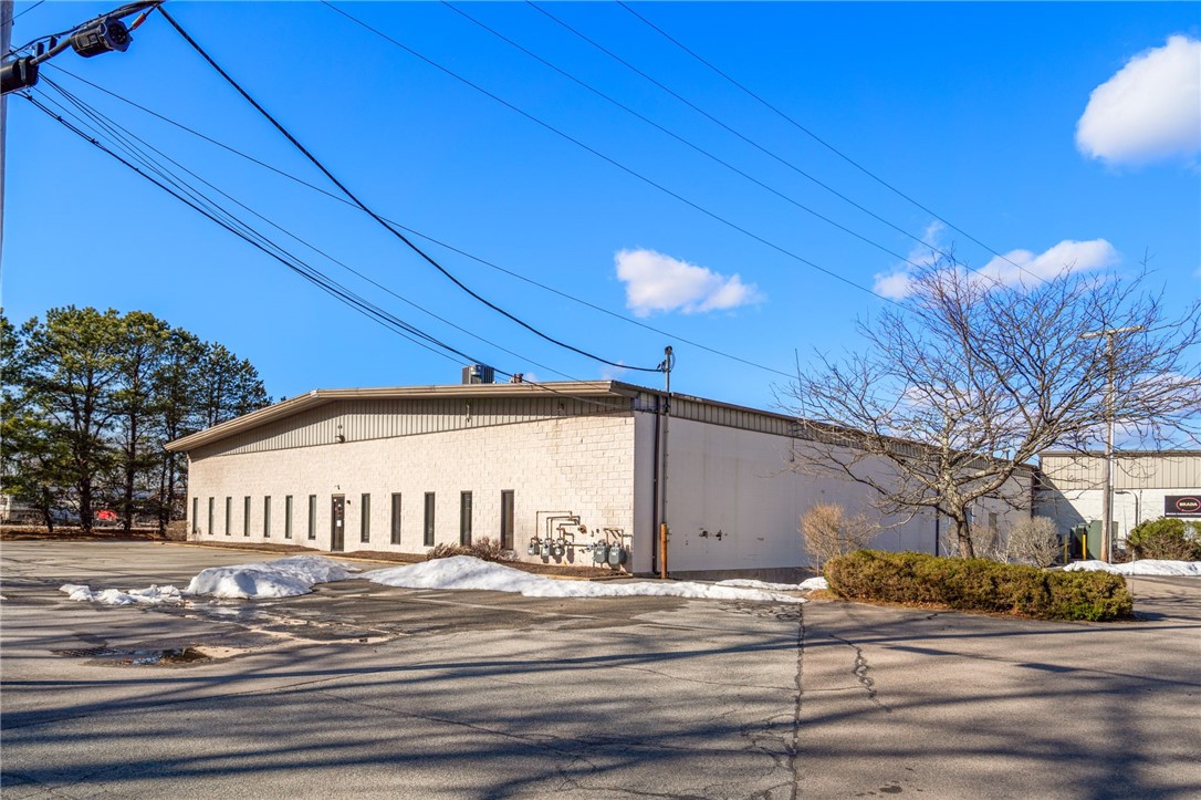 46 Warwick Industrial Drive