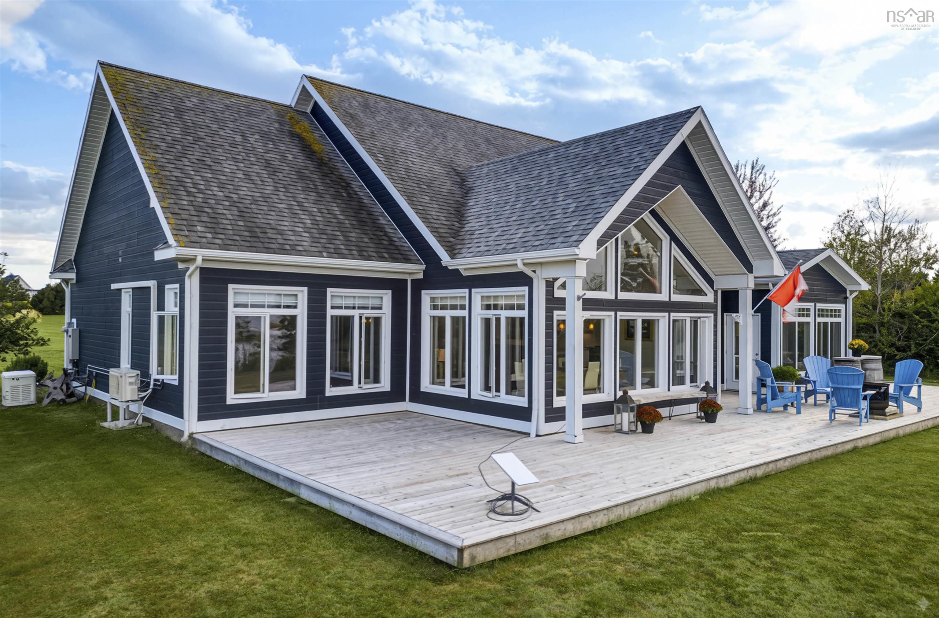76 Sandview Lane