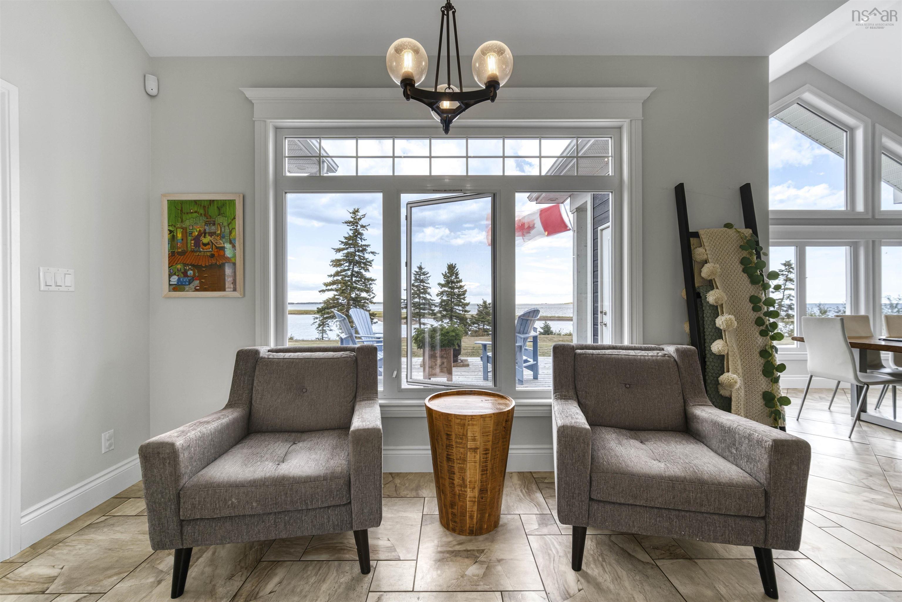 76 Sandview Lane