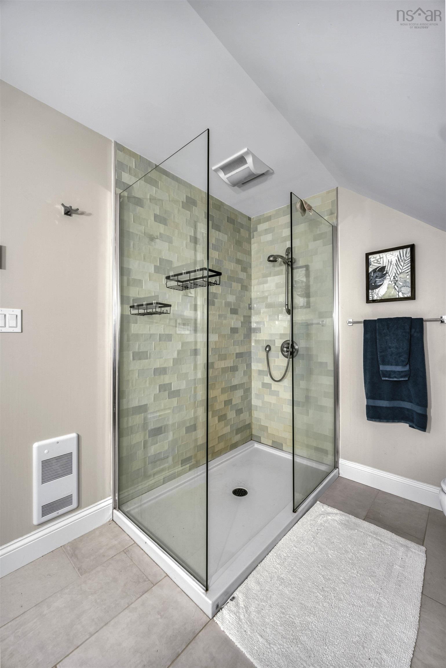 76 Sandview Lane