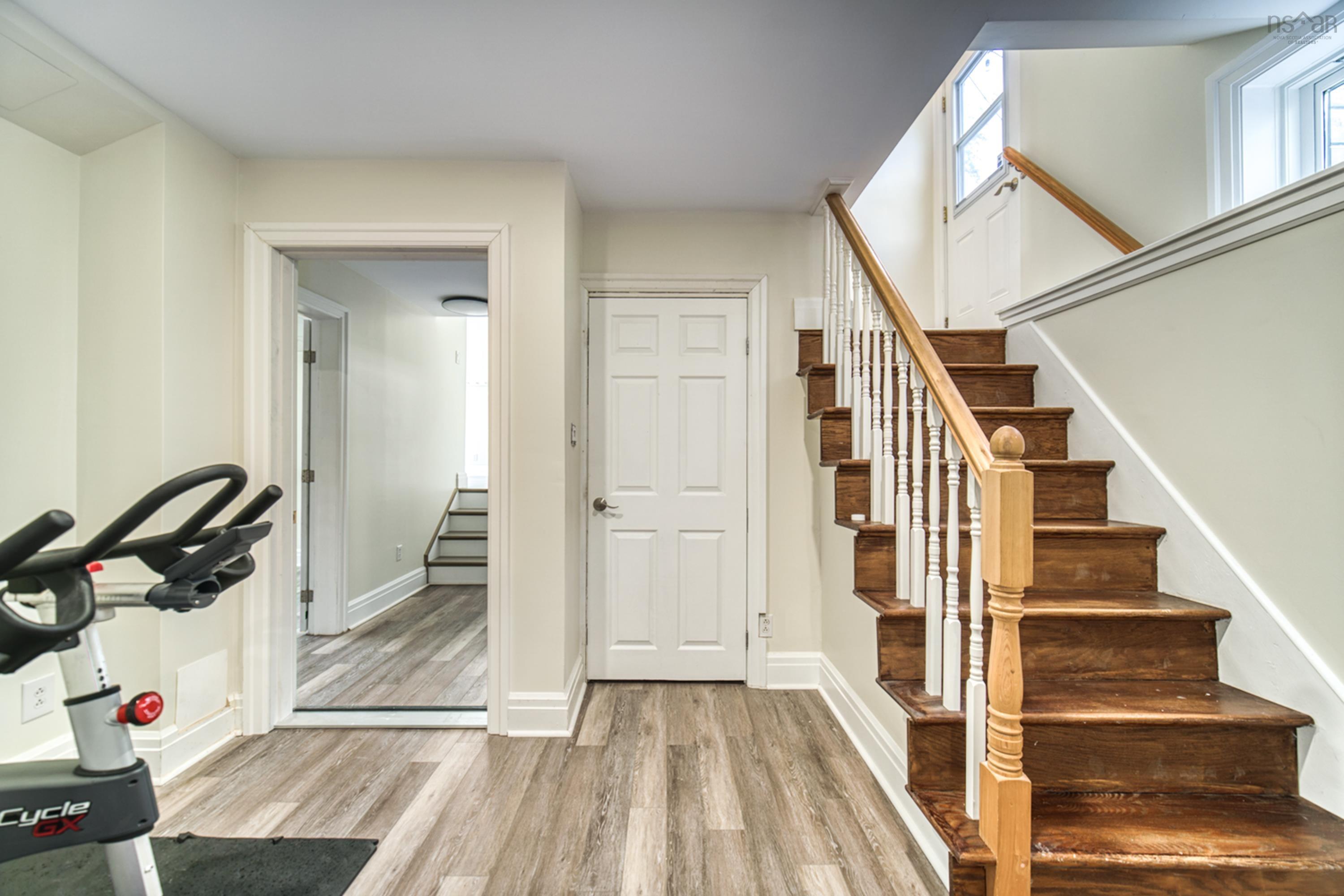 10 Clearview Crescent