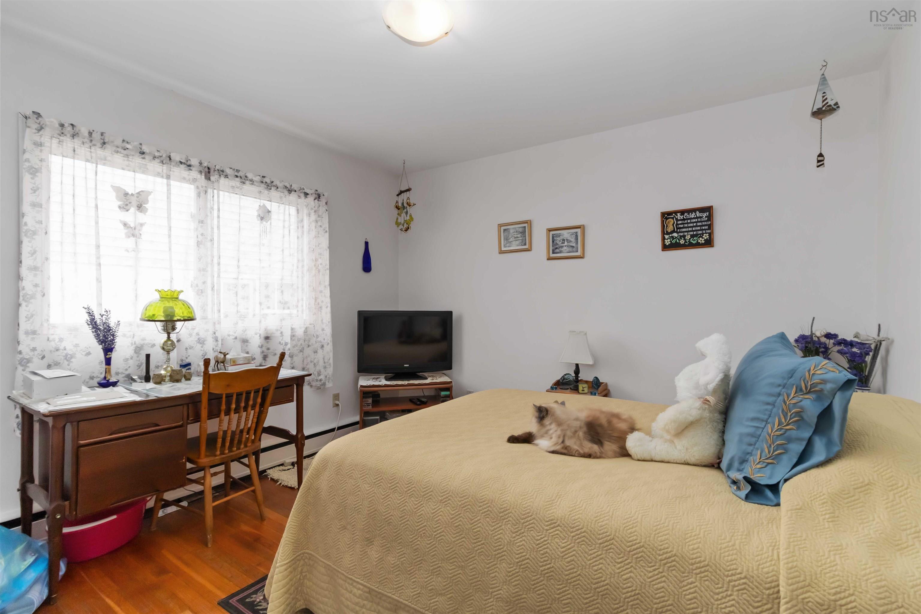 37 Gaston Road