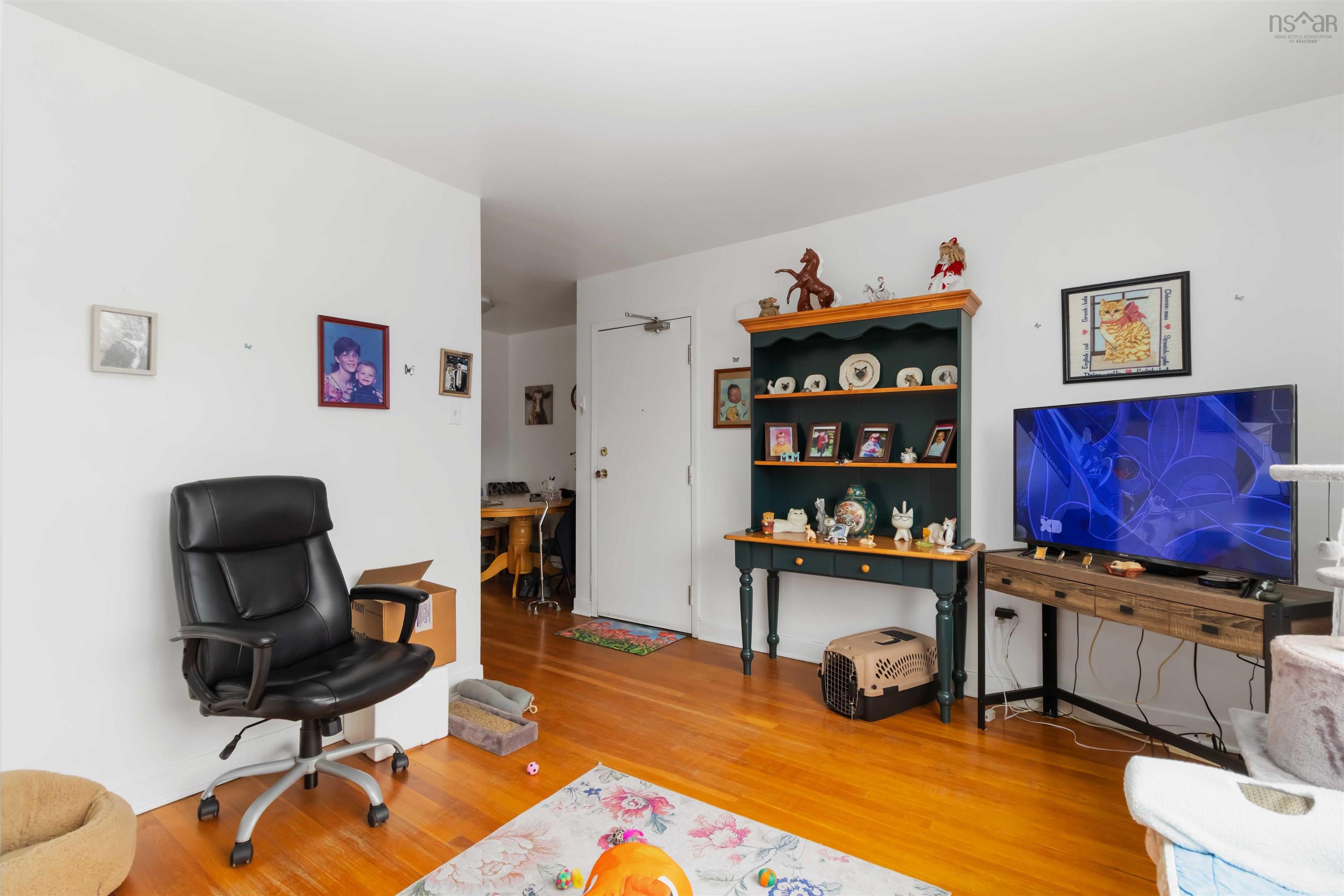 37 Gaston Road