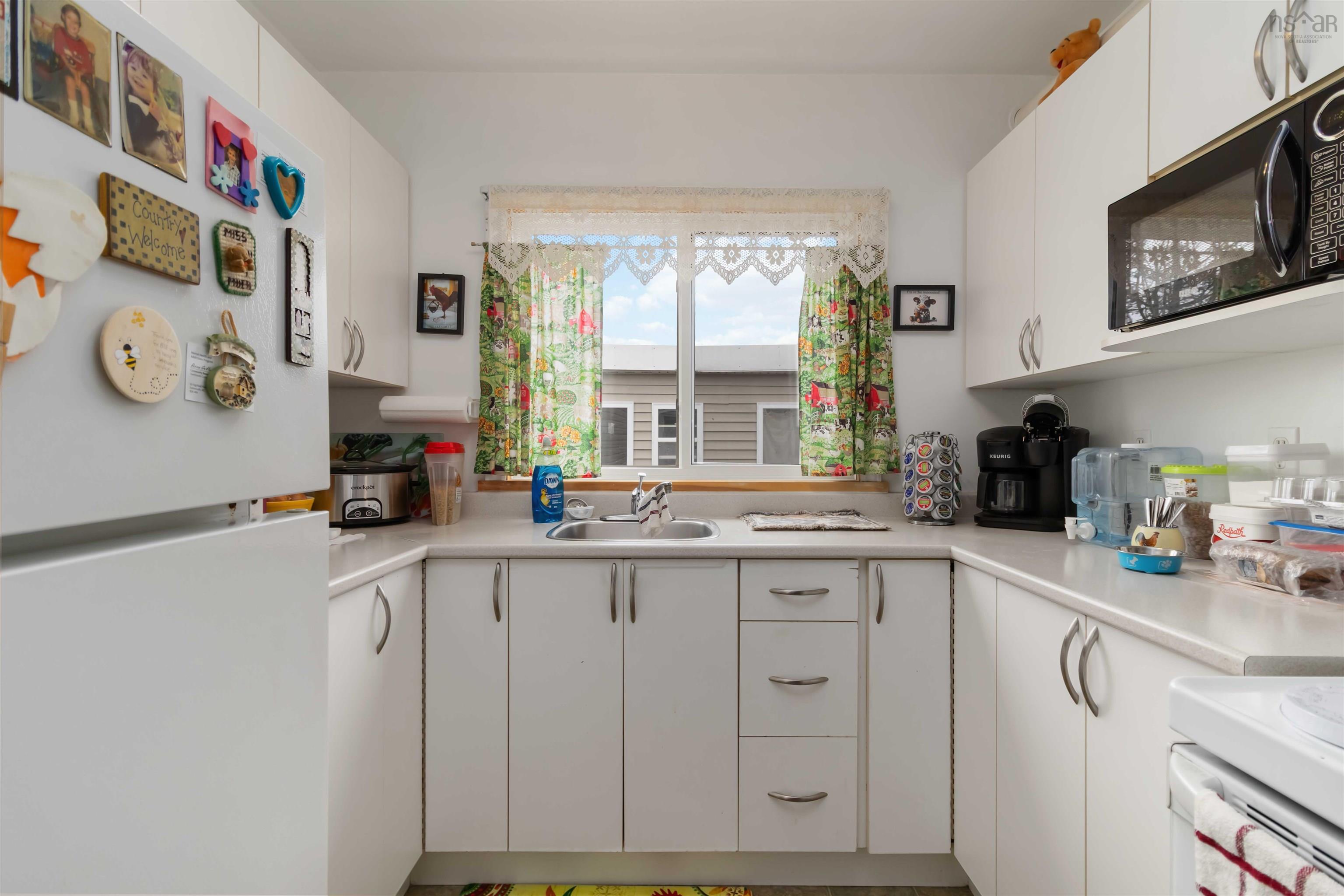 37 Gaston Road