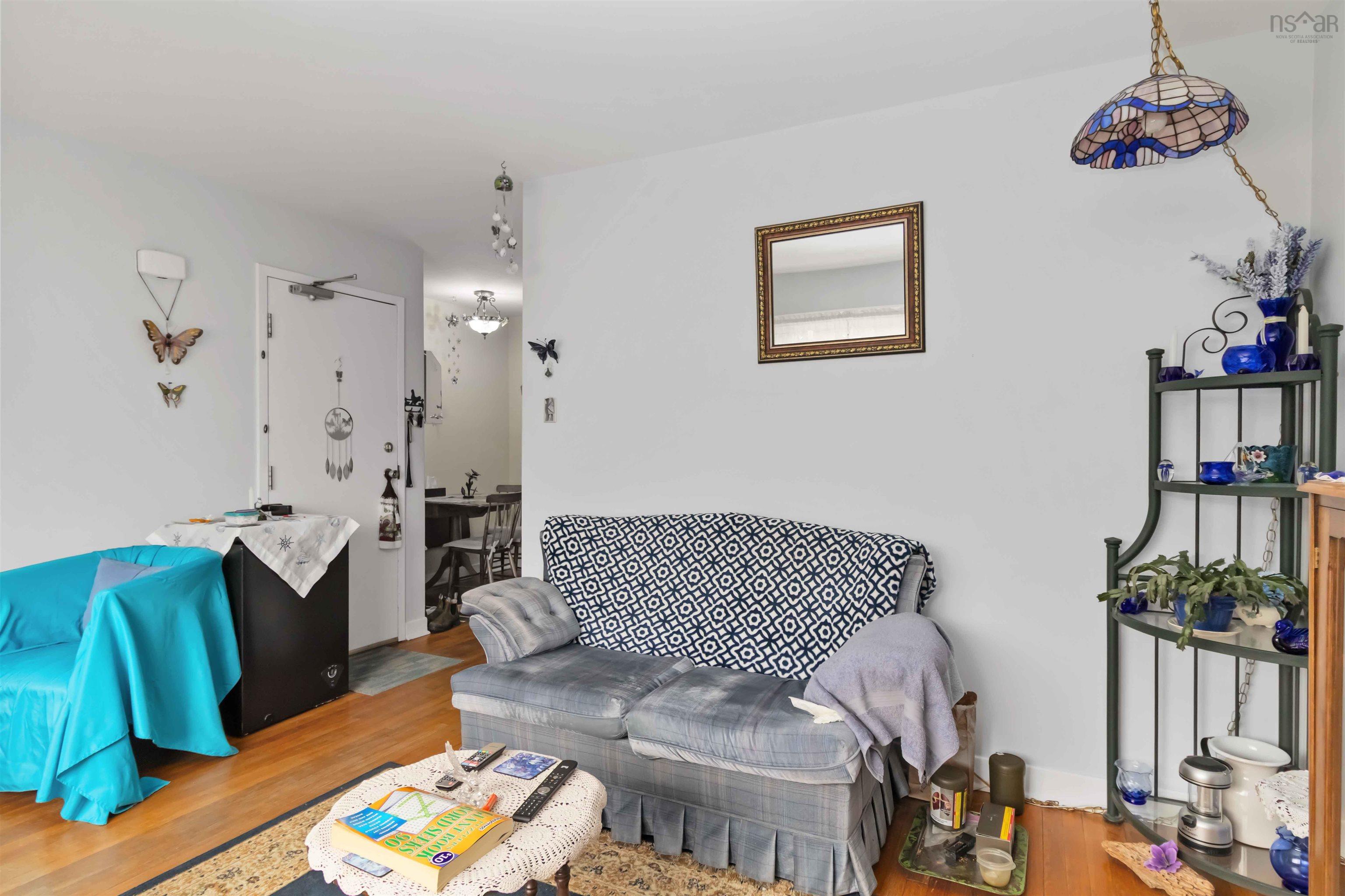 37 Gaston Road