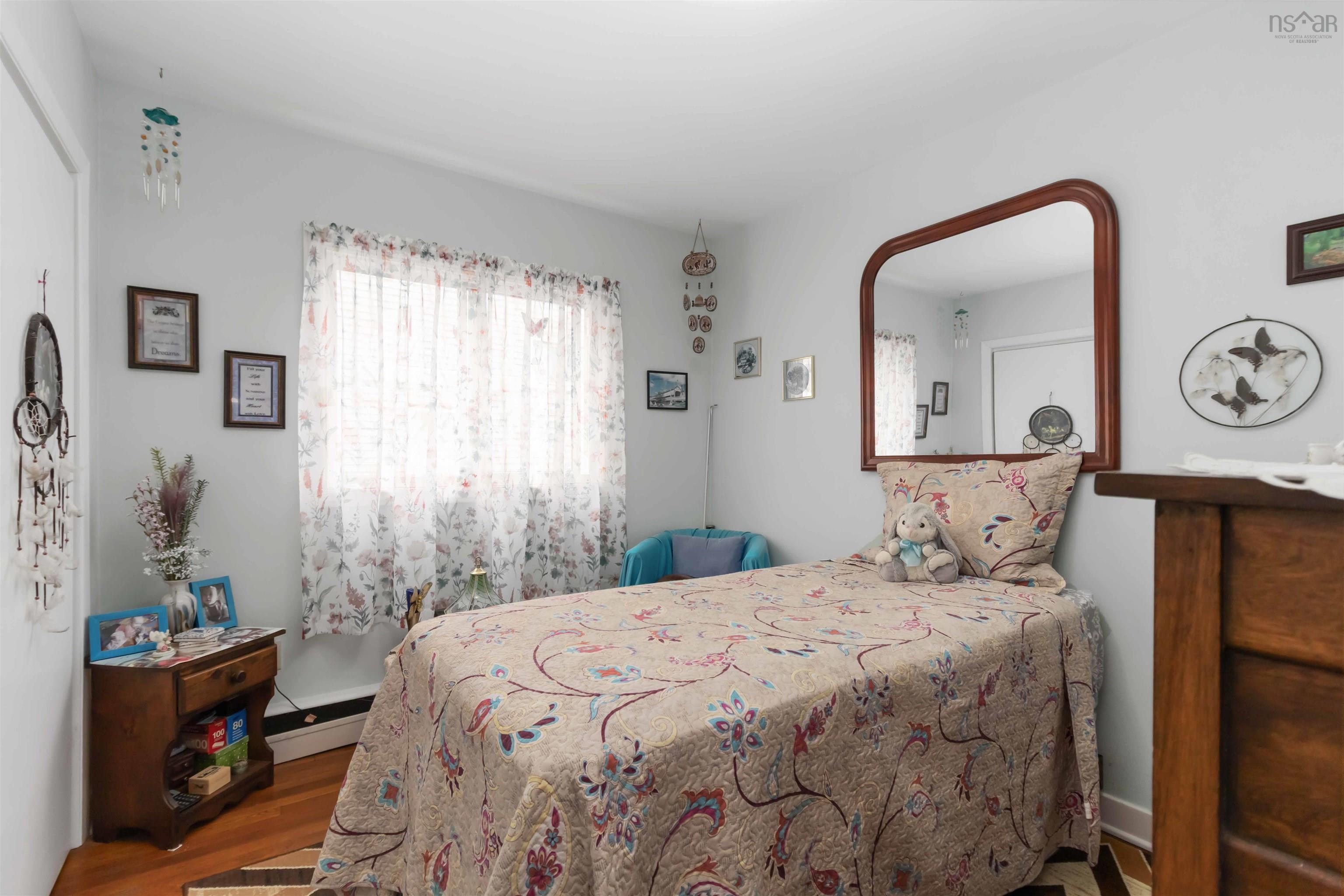 37 Gaston Road