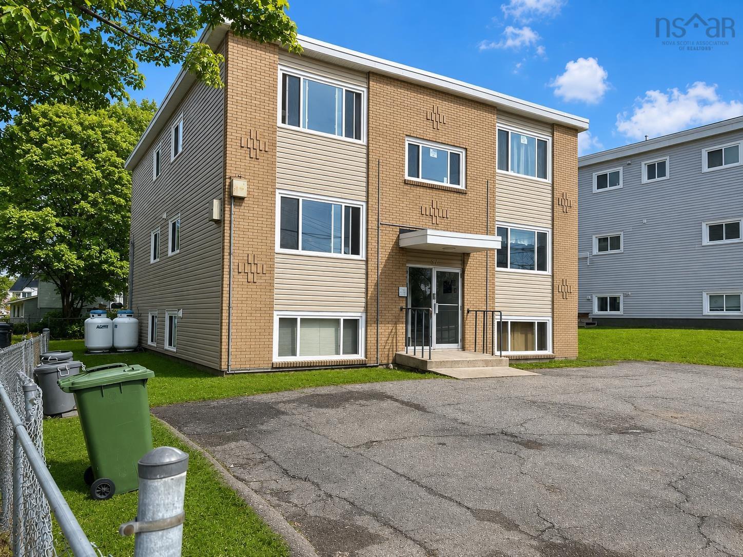 37 Gaston Road