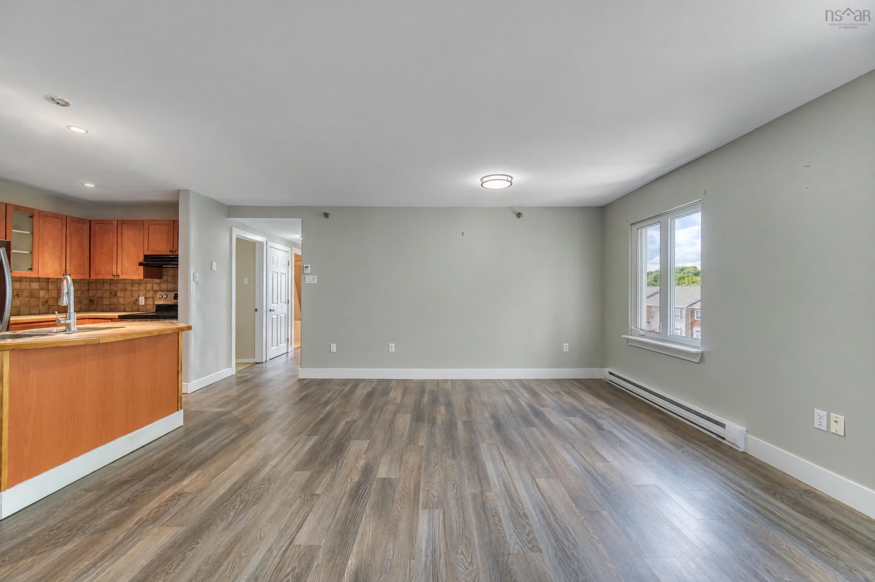 205-120 Rutledge Street Unit: 205