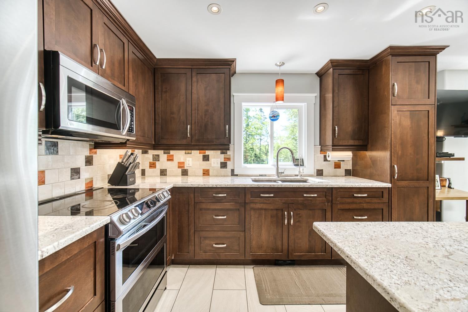 121 Hubley Mill Lake Road