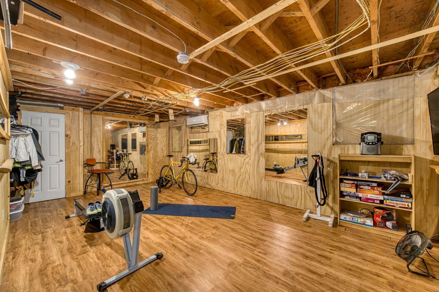 121 Hubley Mill Lake Road