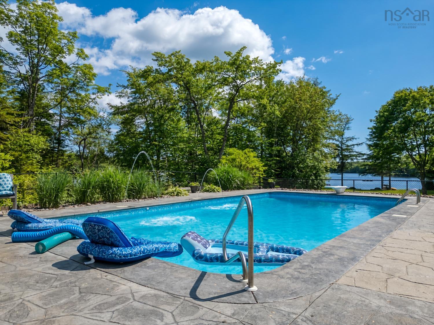 121 Hubley Mill Lake Road