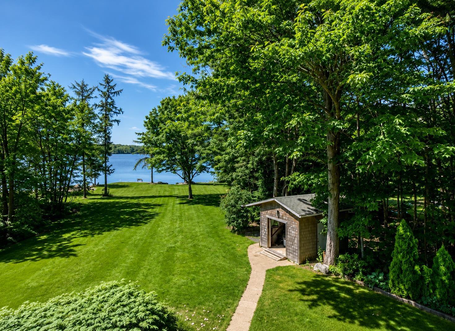 121 Hubley Mill Lake Road