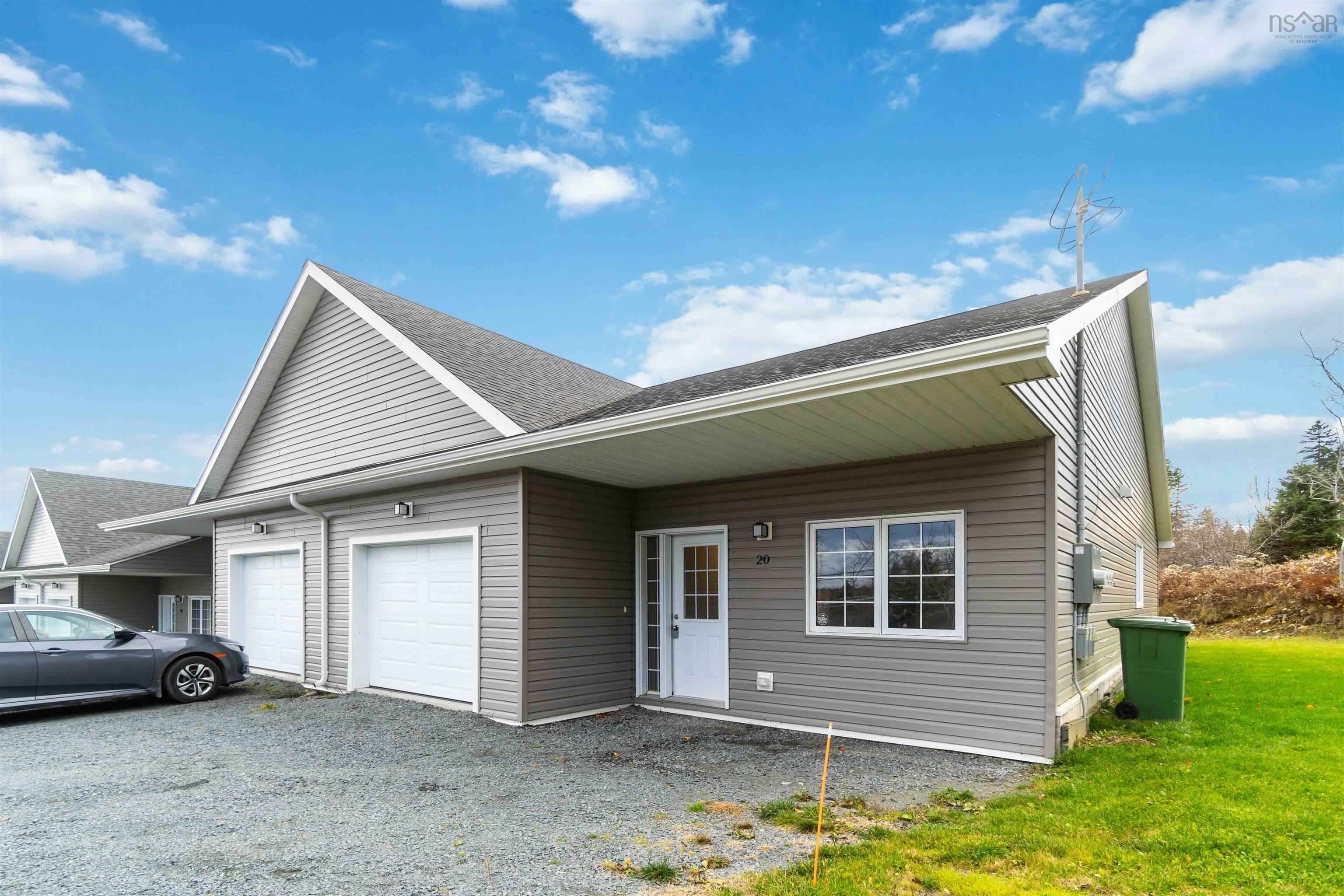 10-20 Cordwood Lane