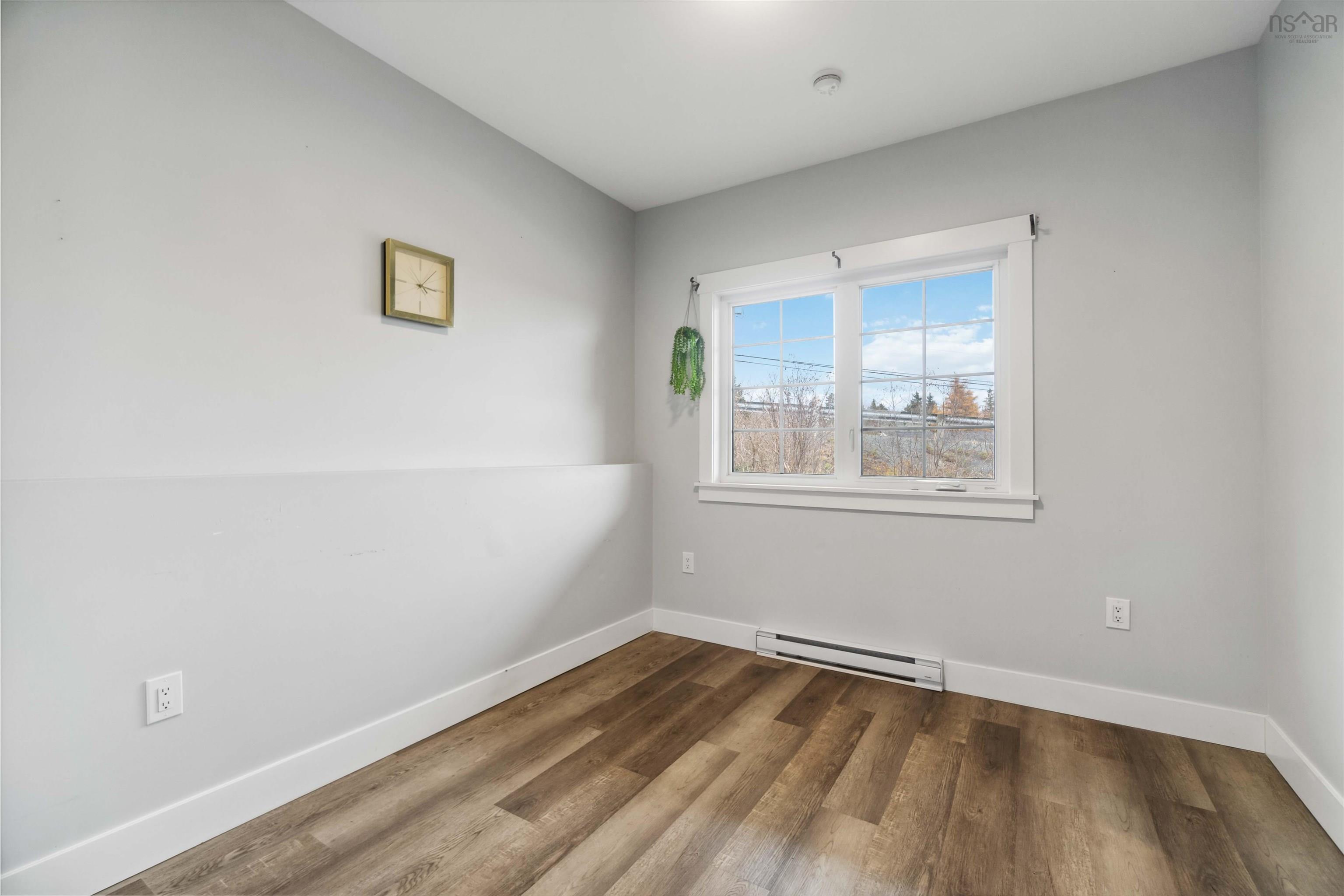 10-20 Cordwood Lane
