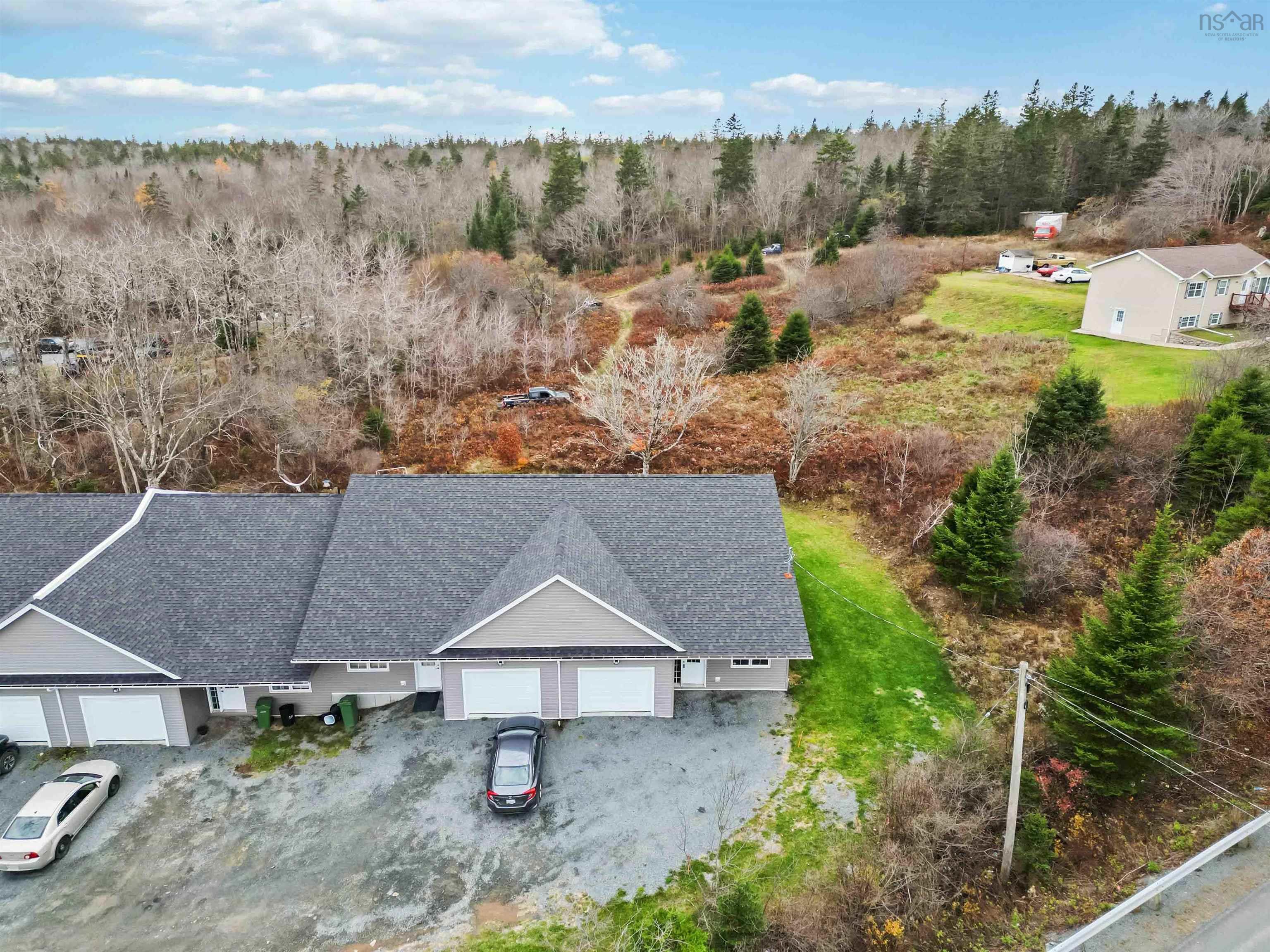 10-20 Cordwood Lane