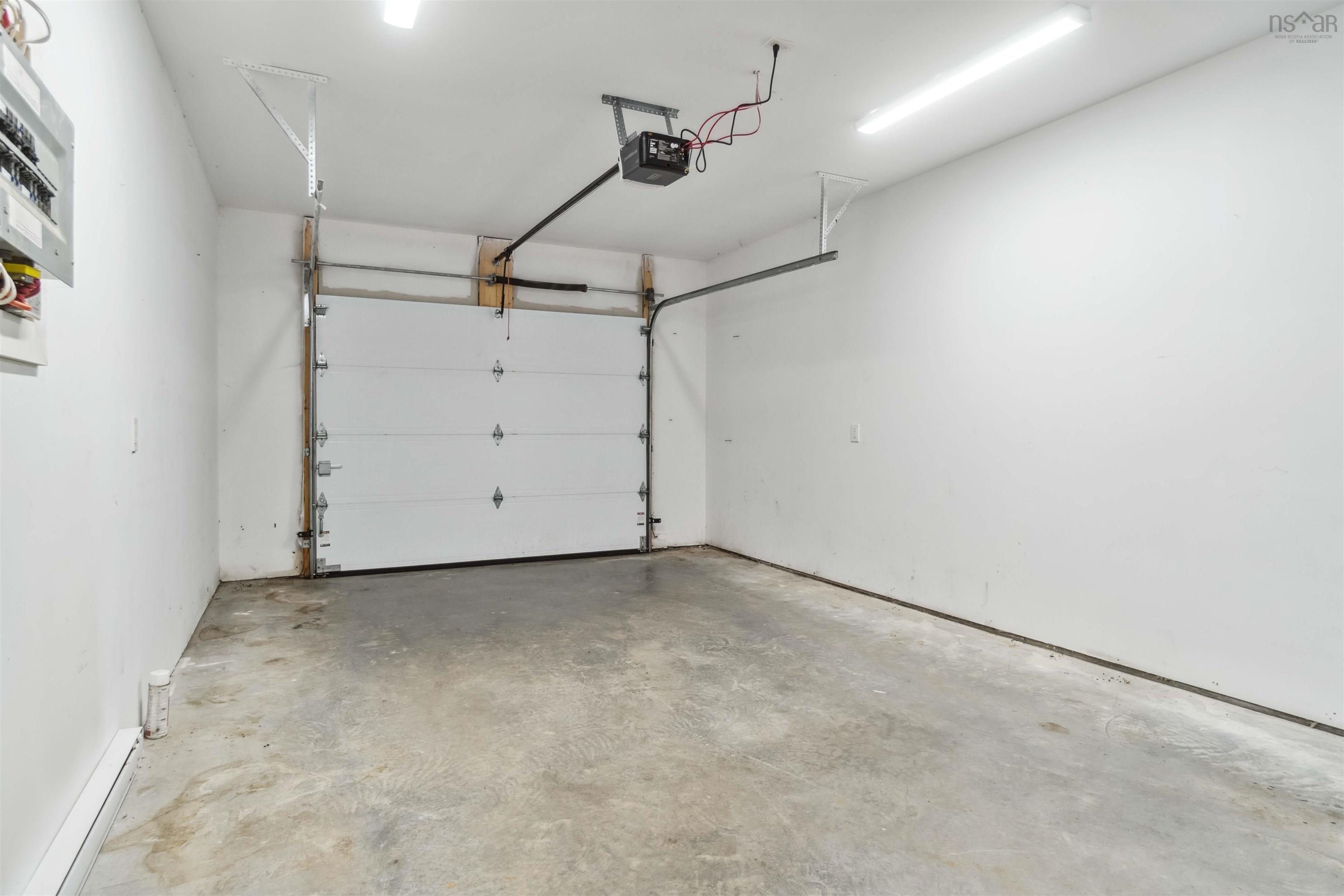 10-20 Cordwood Lane