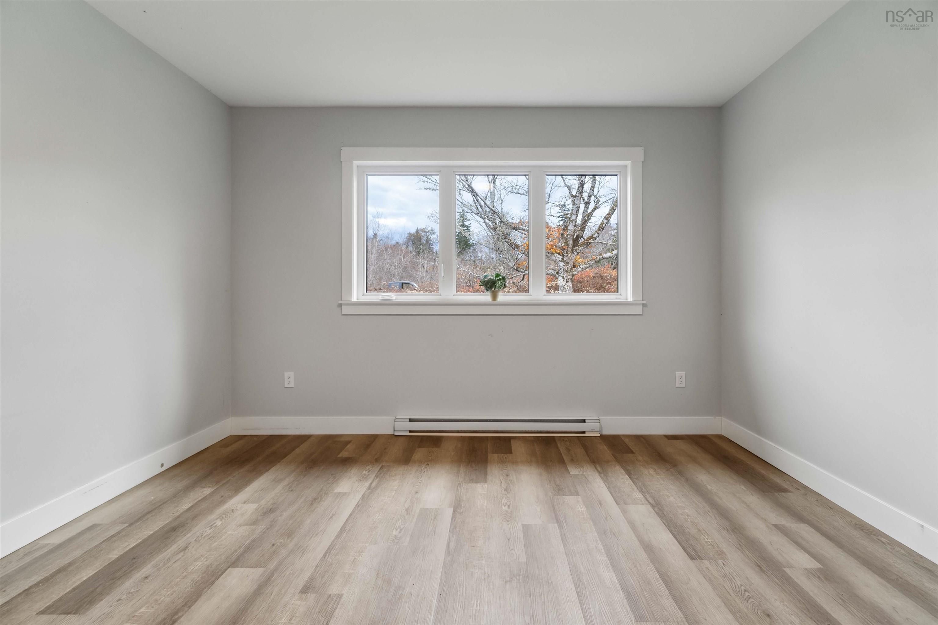 10-20 Cordwood Lane