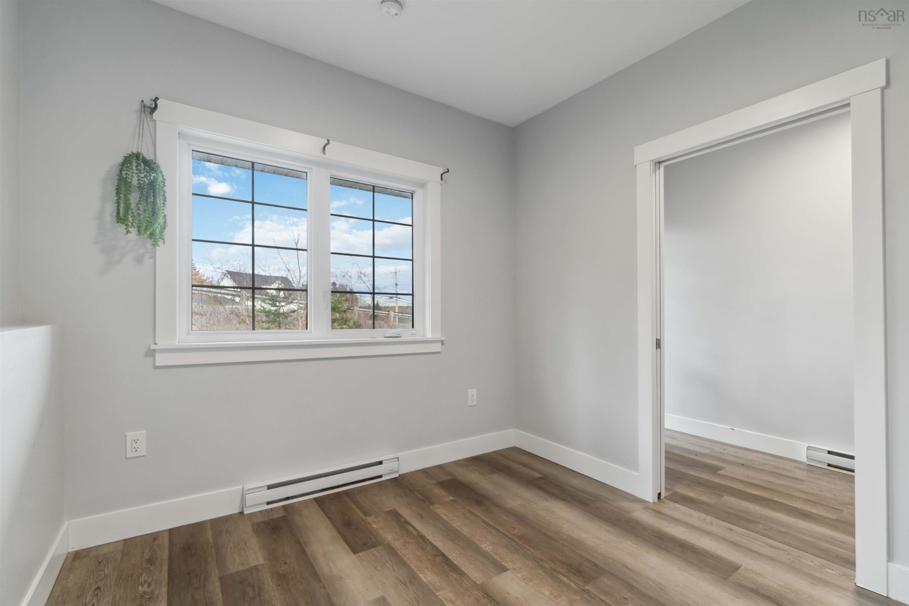 10-20 Cordwood Lane