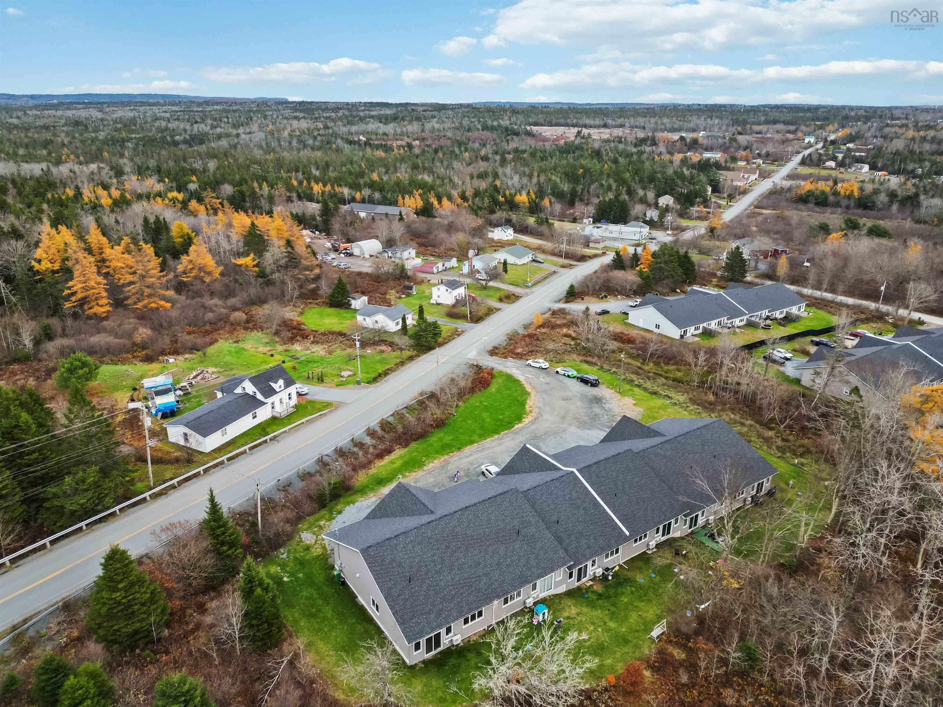 10-20 Cordwood Lane