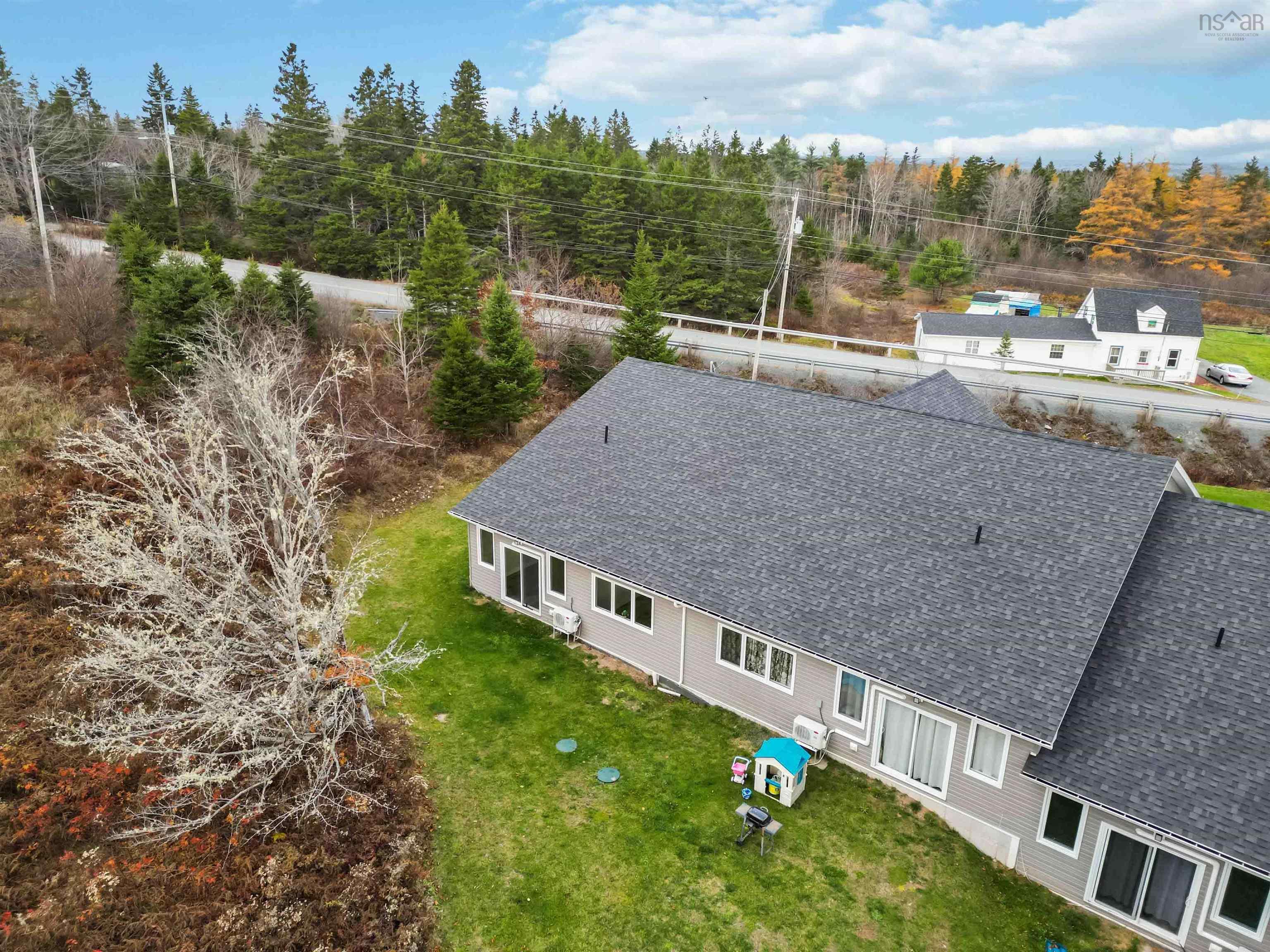 10-20 Cordwood Lane