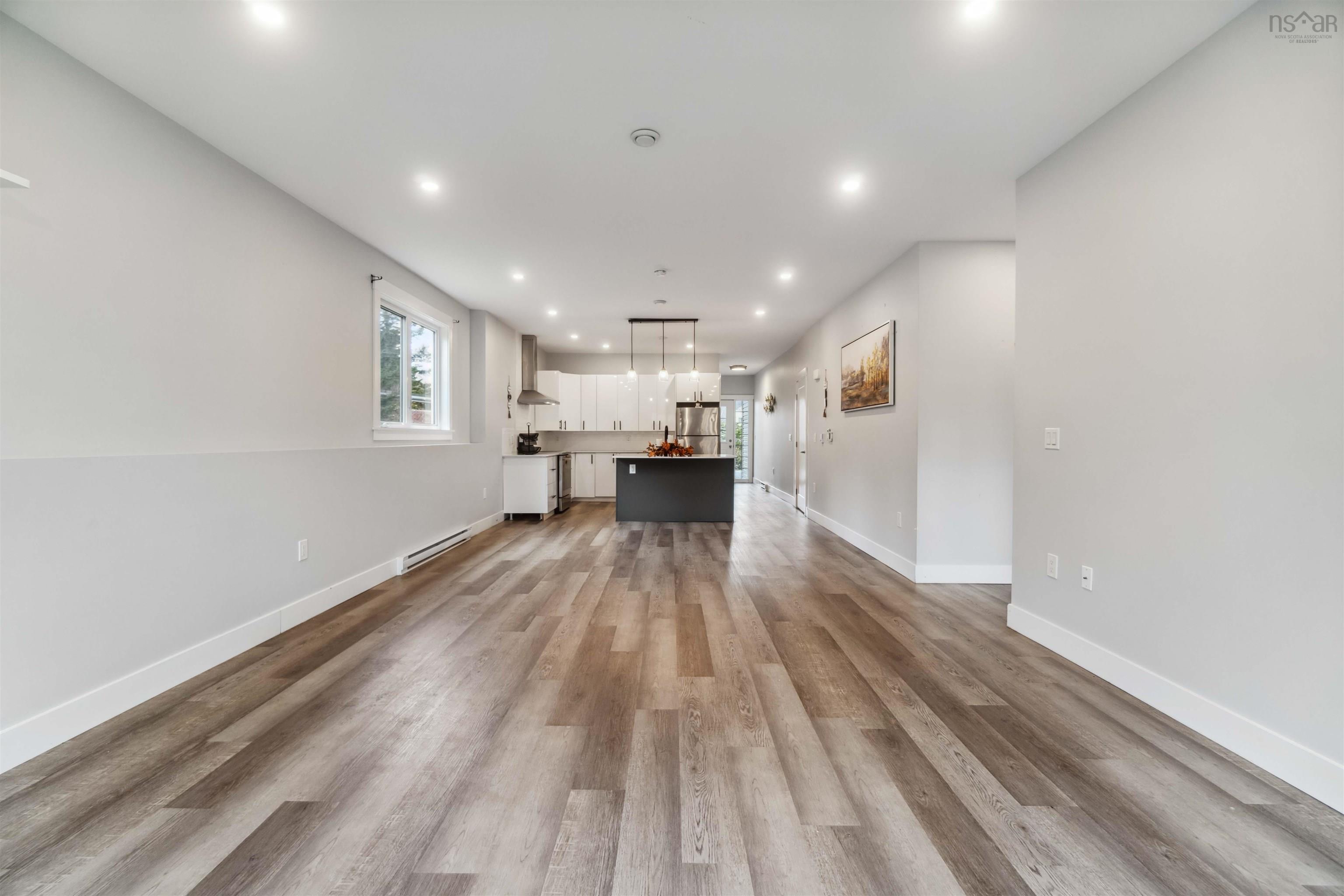 10-20 Cordwood Lane