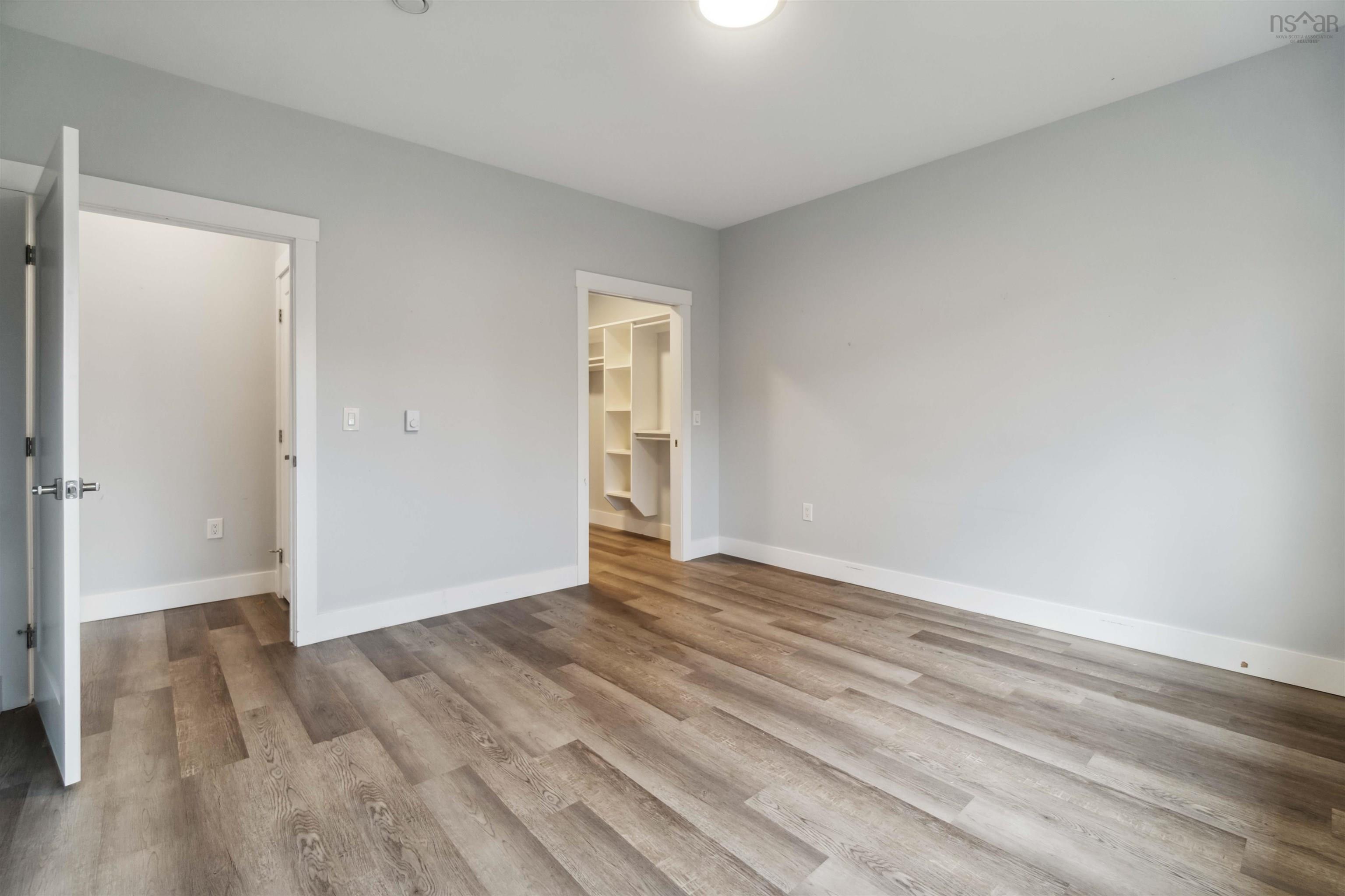 12-22 Penwood Lane