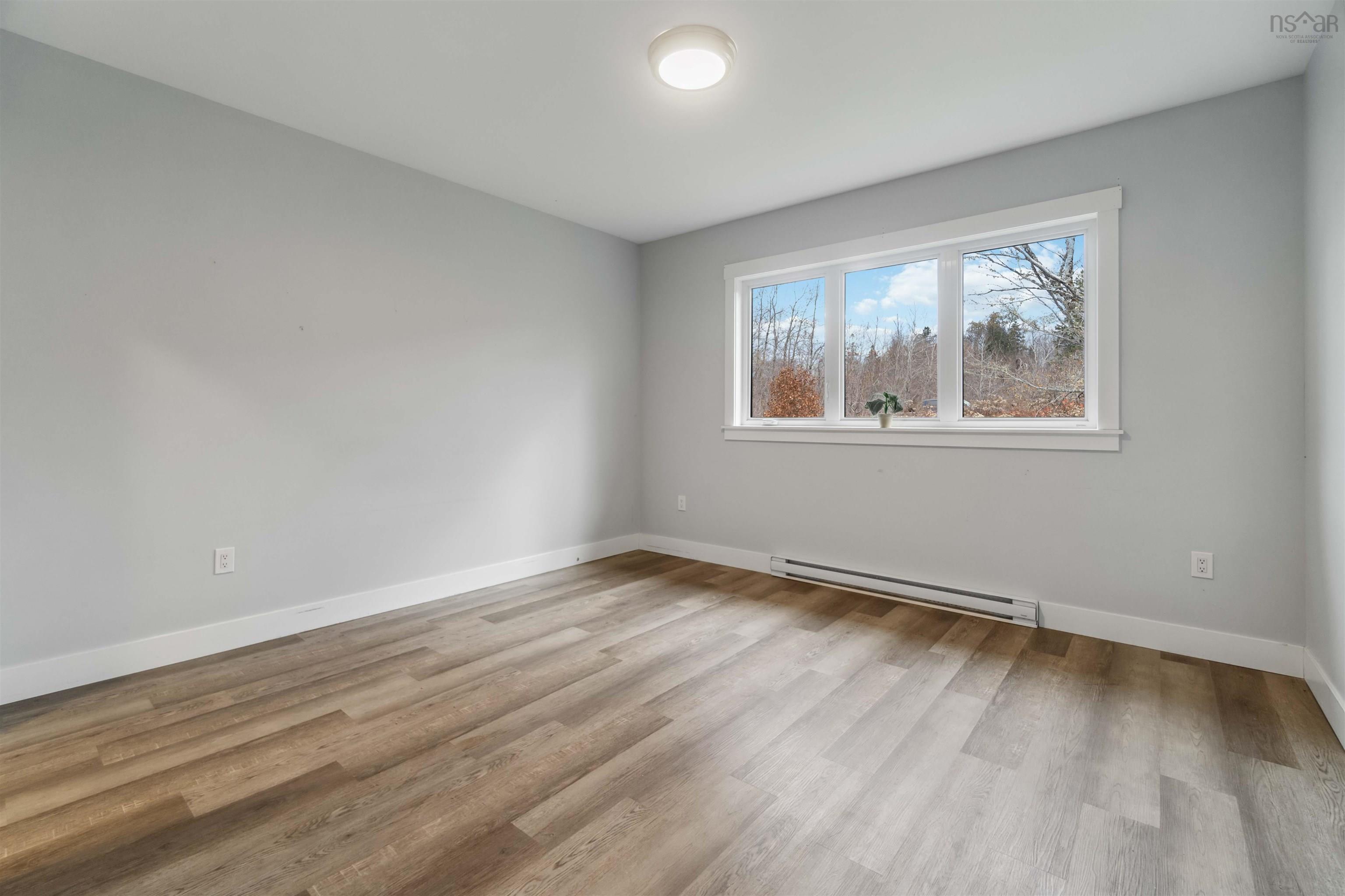 12-22 Penwood Lane