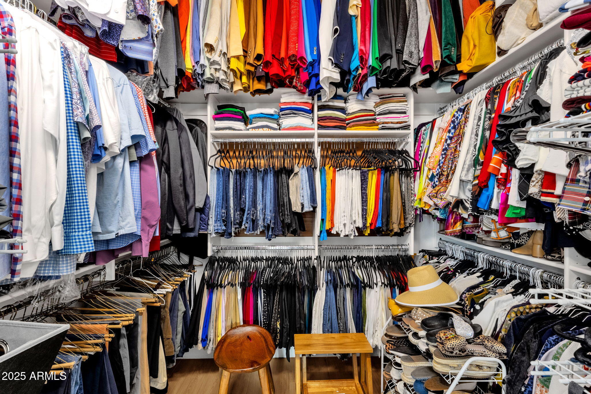 10601 E SHEENA Drive