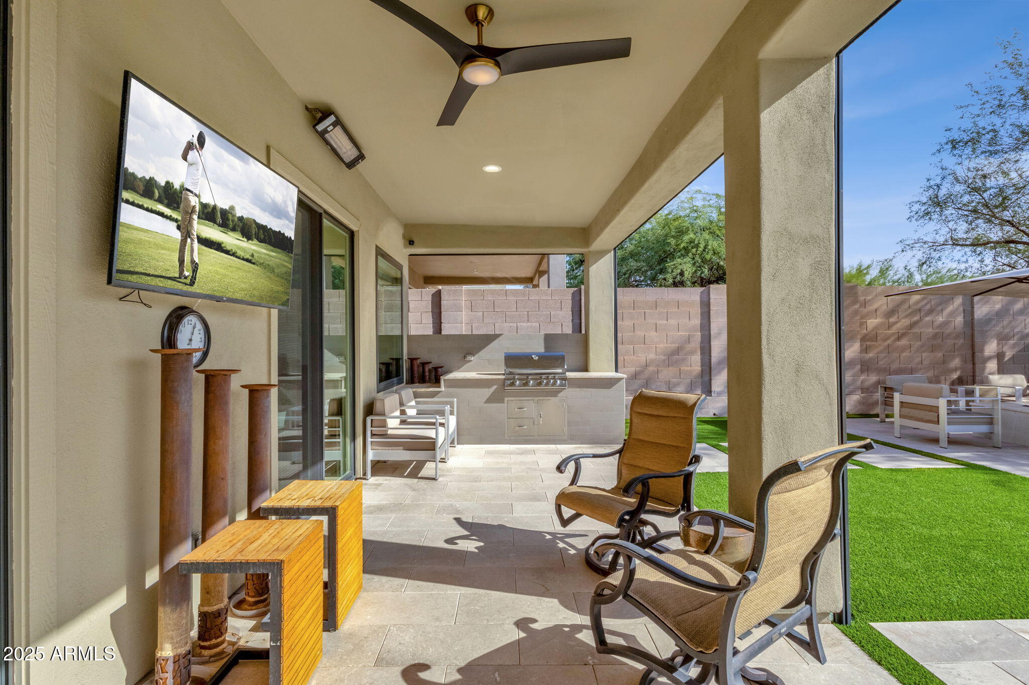 10601 E SHEENA Drive