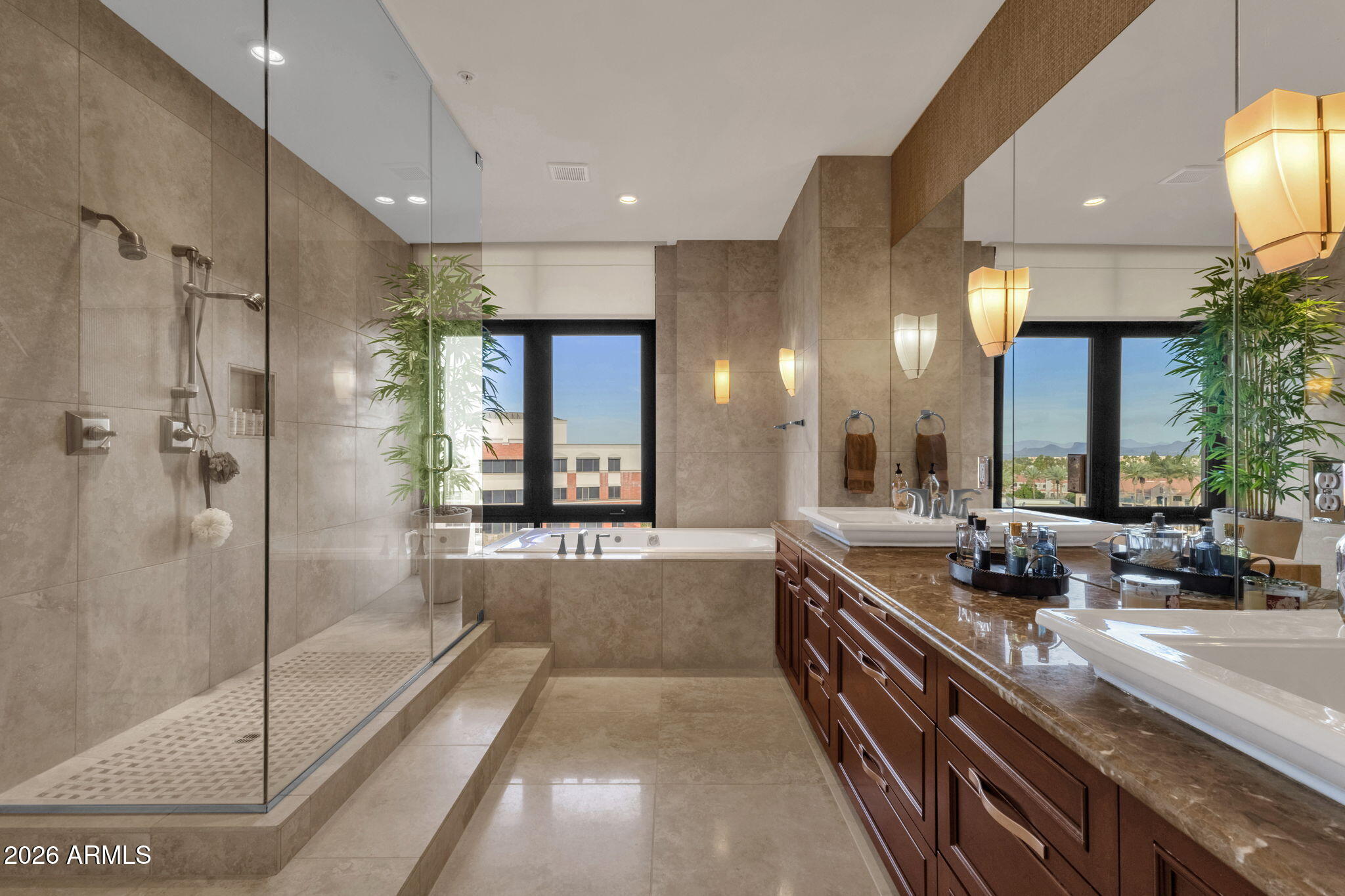 7301 E 3RD Avenue 508