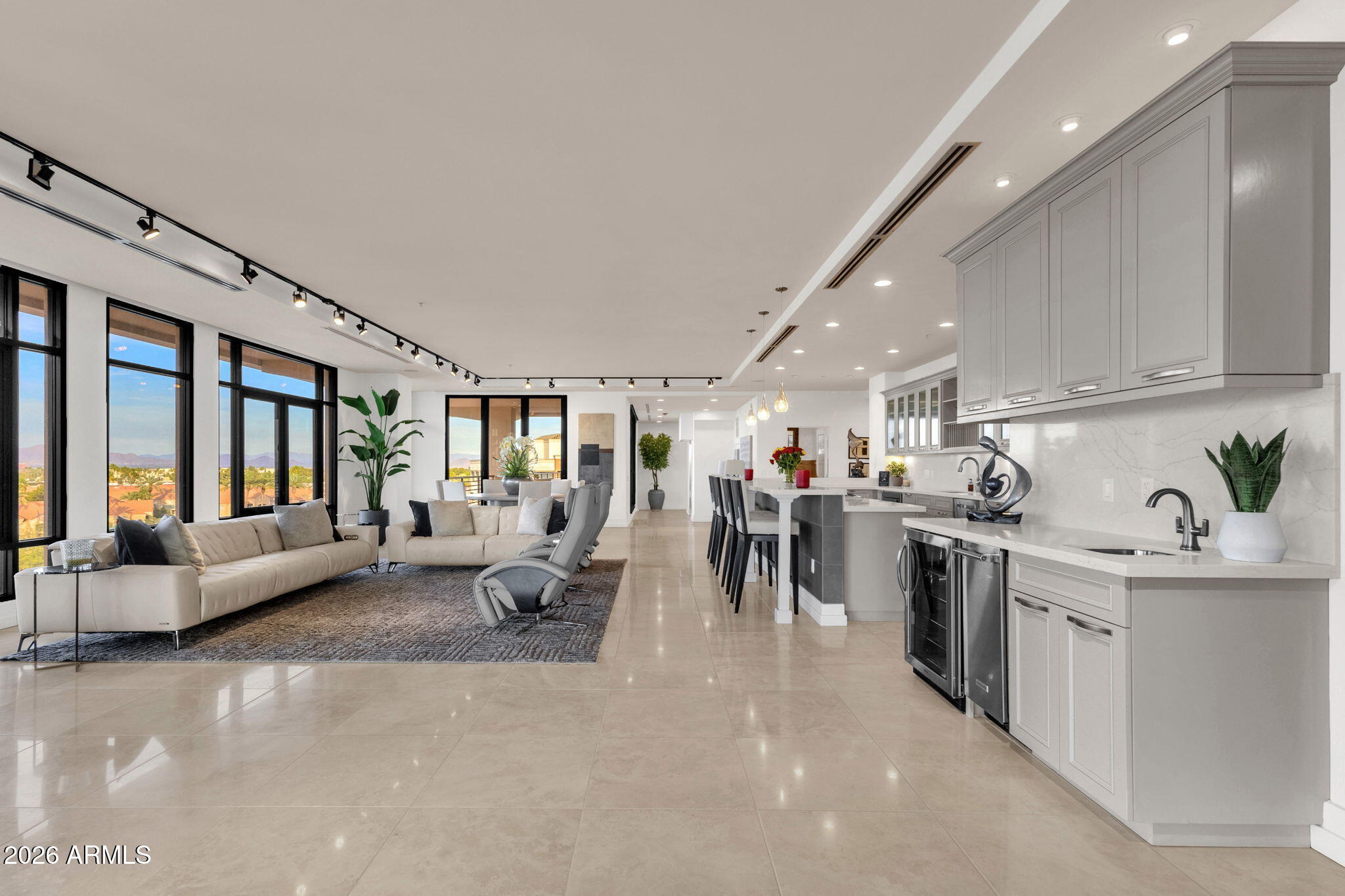 7301 E 3RD Avenue 508