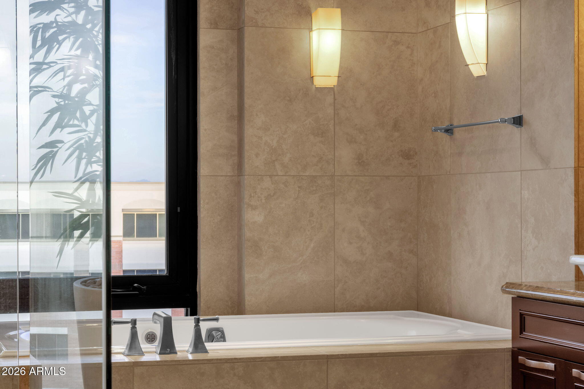 7301 E 3RD Avenue 508