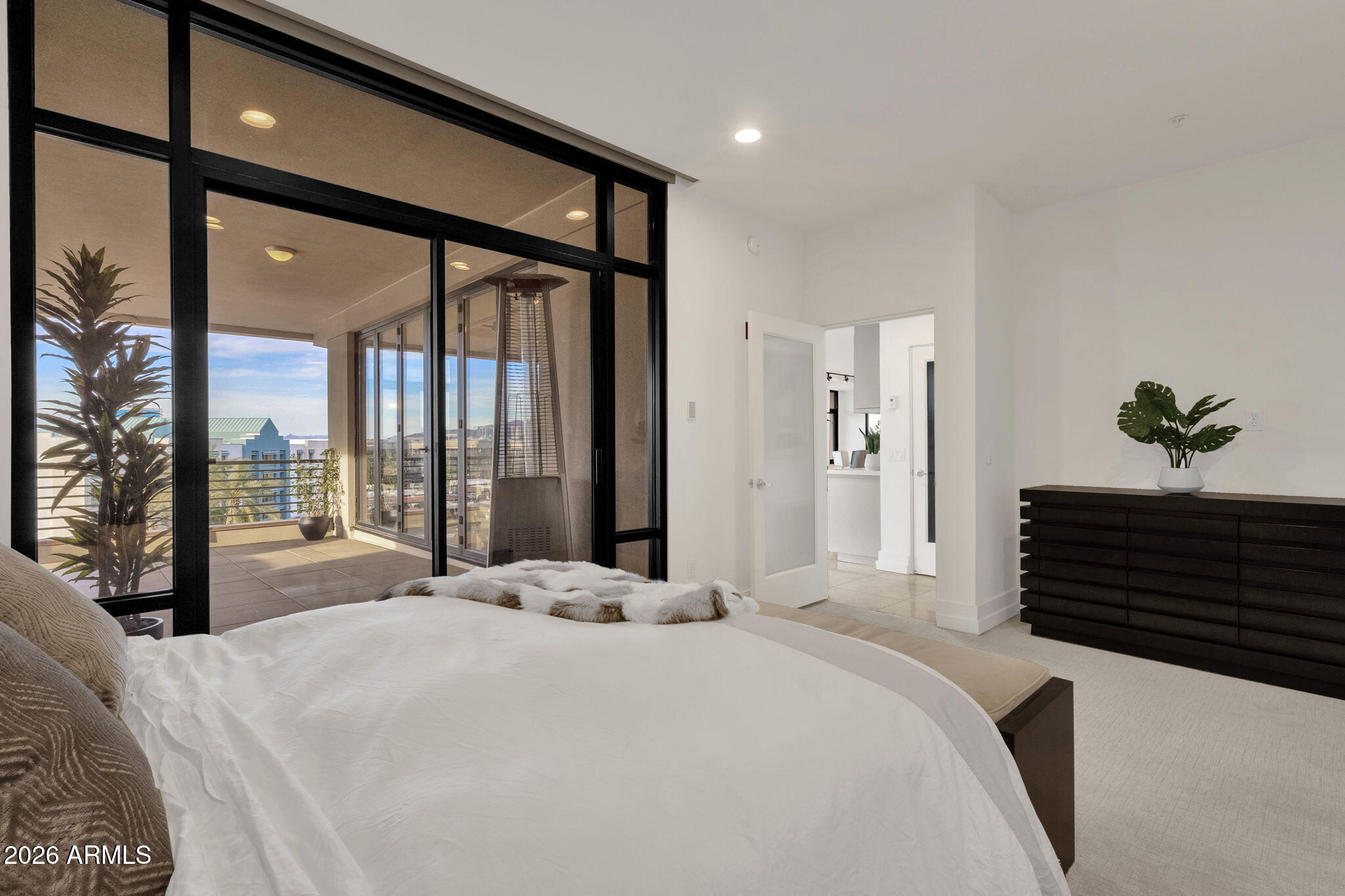 7301 E 3RD Avenue 508