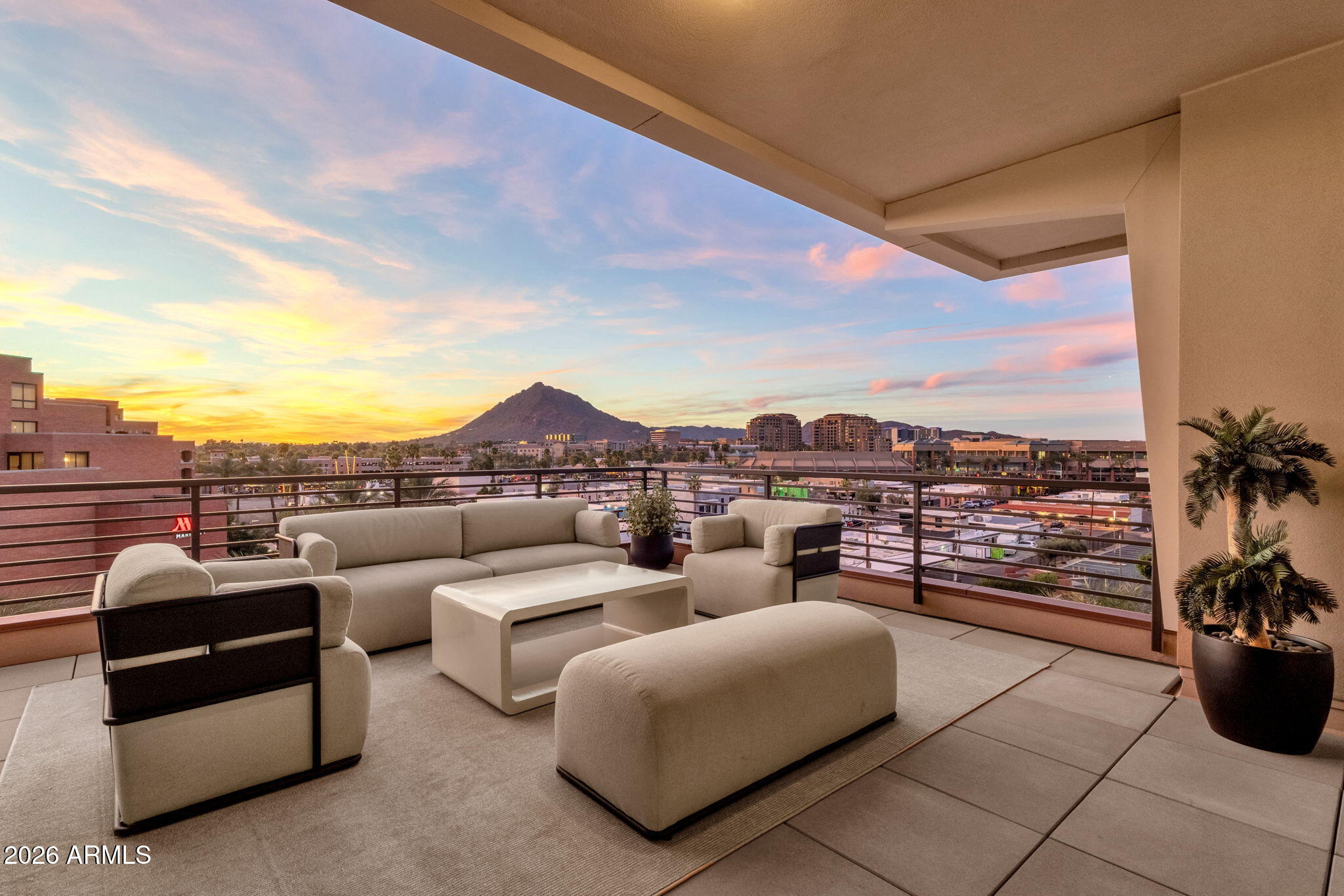 7301 E 3RD Avenue 508